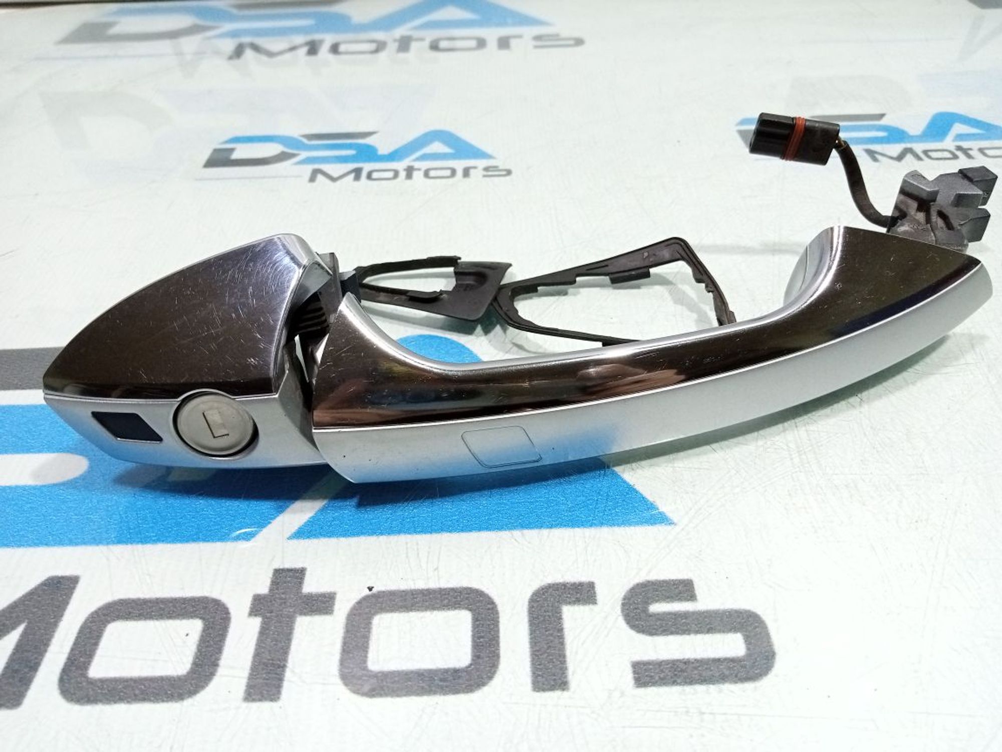 https://gcs.partsauto.market/rn-stockpro.appspot.com/thmbs/userImages/b7628e092085f1f91467af1afb6e7630/part/441863c3-f4b1-4d15-a9a1-da0ad8de0d9e_1748160916494.jpg