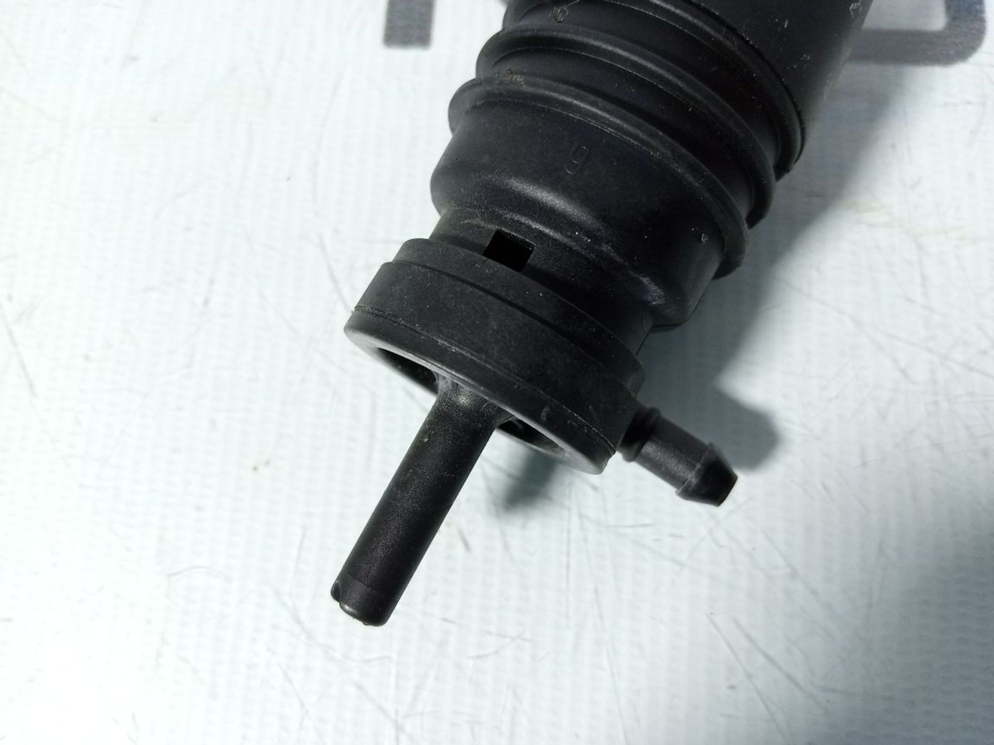 https://gcs.partsauto.market/rn-stockpro.appspot.com/thmbs/userImages/b7628e092085f1f91467af1afb6e7630/part/4494a4eb-4fb2-4a44-b21c-4914911850e7_1746002113888.jpg