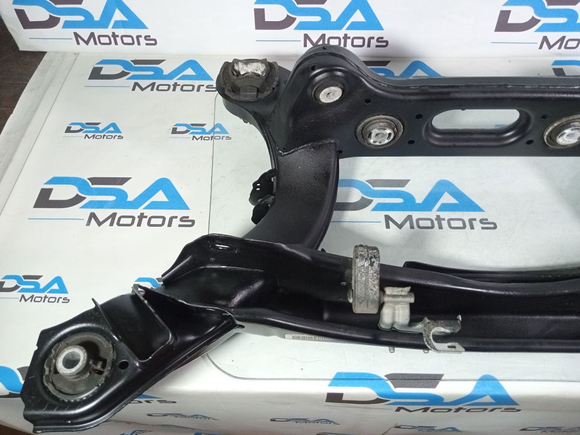 https://gcs.partsauto.market/rn-stockpro.appspot.com/thmbs/userImages/b7628e092085f1f91467af1afb6e7630/part/450b1579-37fd-498e-a734-98b6d8b73142_1743580543821.jpg