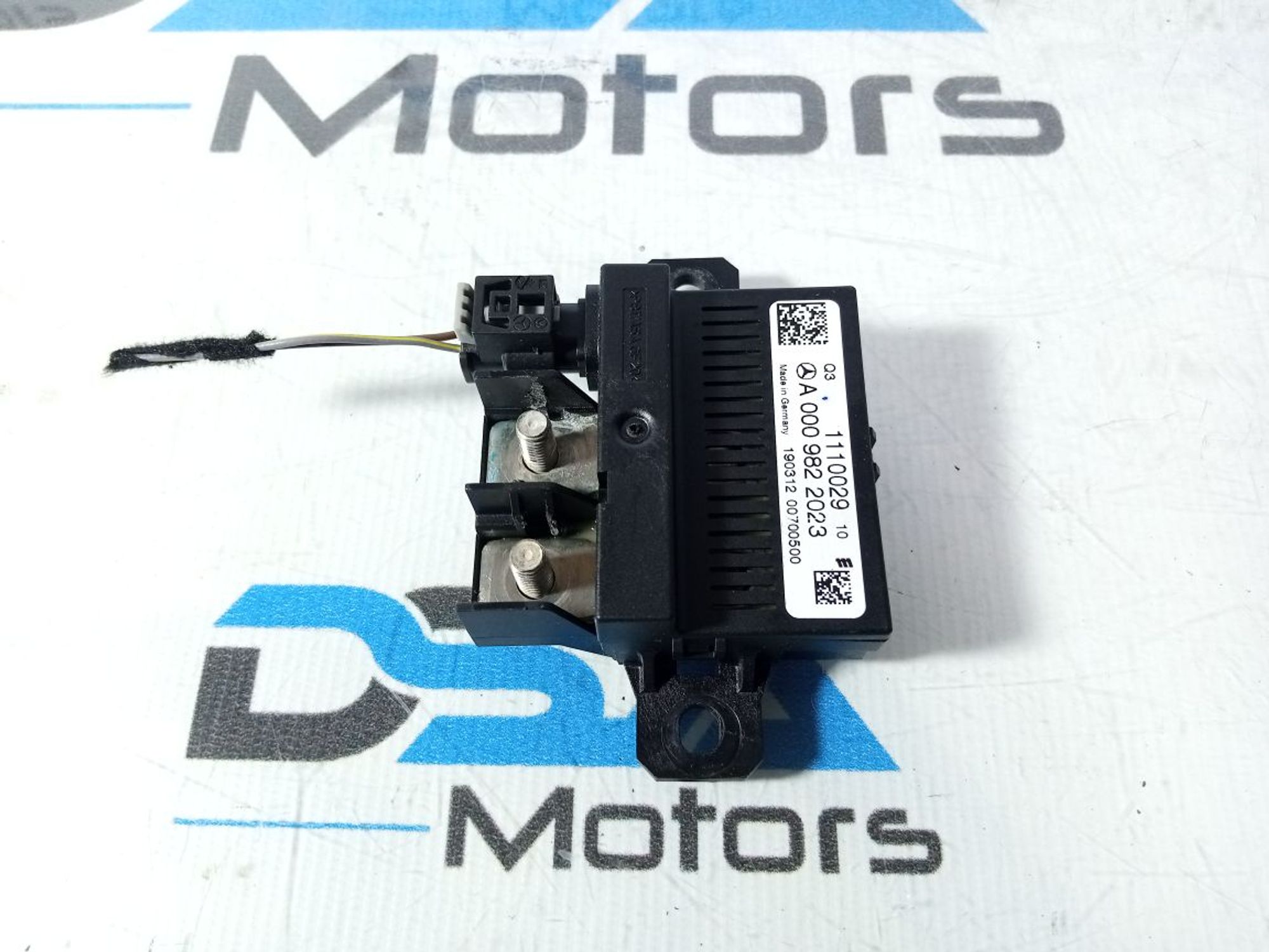 https://gcs.partsauto.market/rn-stockpro.appspot.com/thmbs/userImages/b7628e092085f1f91467af1afb6e7630/part/45df6506-a08d-408a-ae59-b21100e421ac_1740682608898.jpg