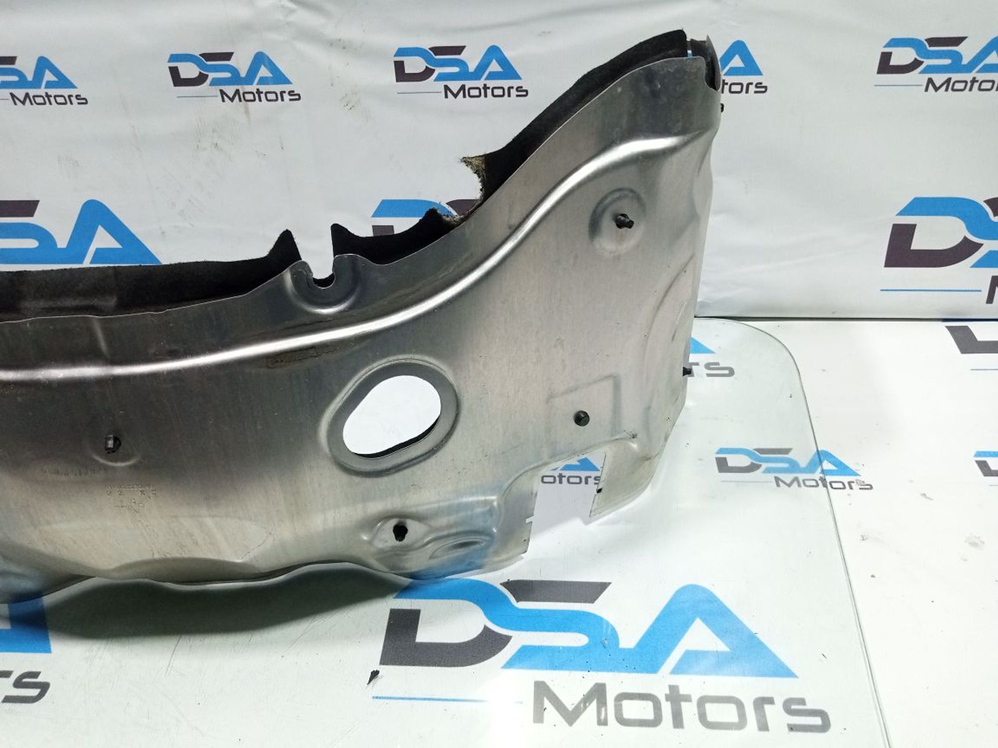 https://gcs.partsauto.market/rn-stockpro.appspot.com/thmbs/userImages/b7628e092085f1f91467af1afb6e7630/part/467c19c5-508d-4751-a689-2fa0d306f368_1747848607581.jpg
