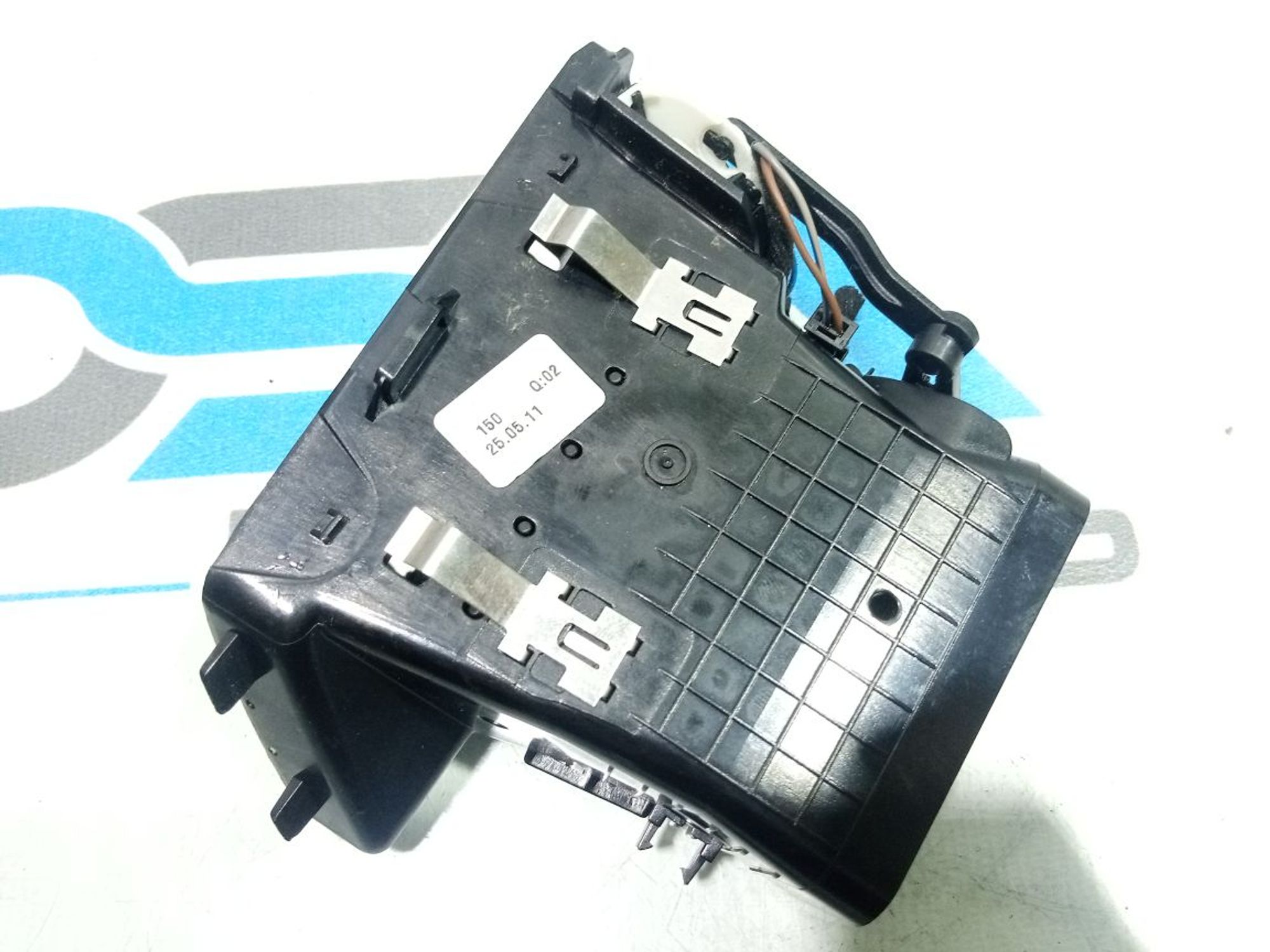 https://gcs.partsauto.market/rn-stockpro.appspot.com/thmbs/userImages/b7628e092085f1f91467af1afb6e7630/part/4722fabc-4ea7-47b4-96d5-a8c57bf00149_1748879763584.jpg