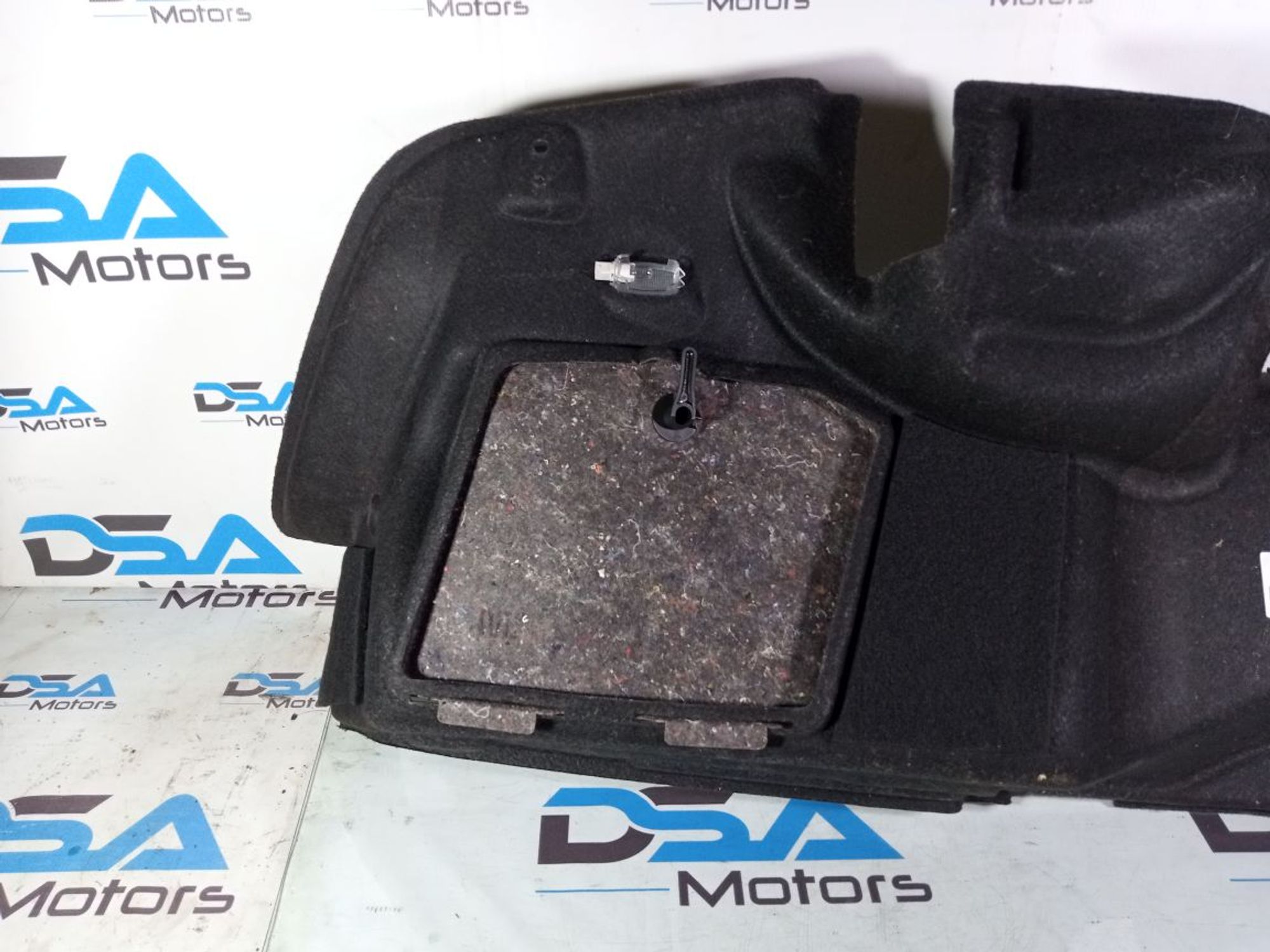 https://gcs.partsauto.market/rn-stockpro.appspot.com/thmbs/userImages/b7628e092085f1f91467af1afb6e7630/part/475ce836-d3a7-452f-89e3-f1f6dcc98dc1_1737013630492.jpg