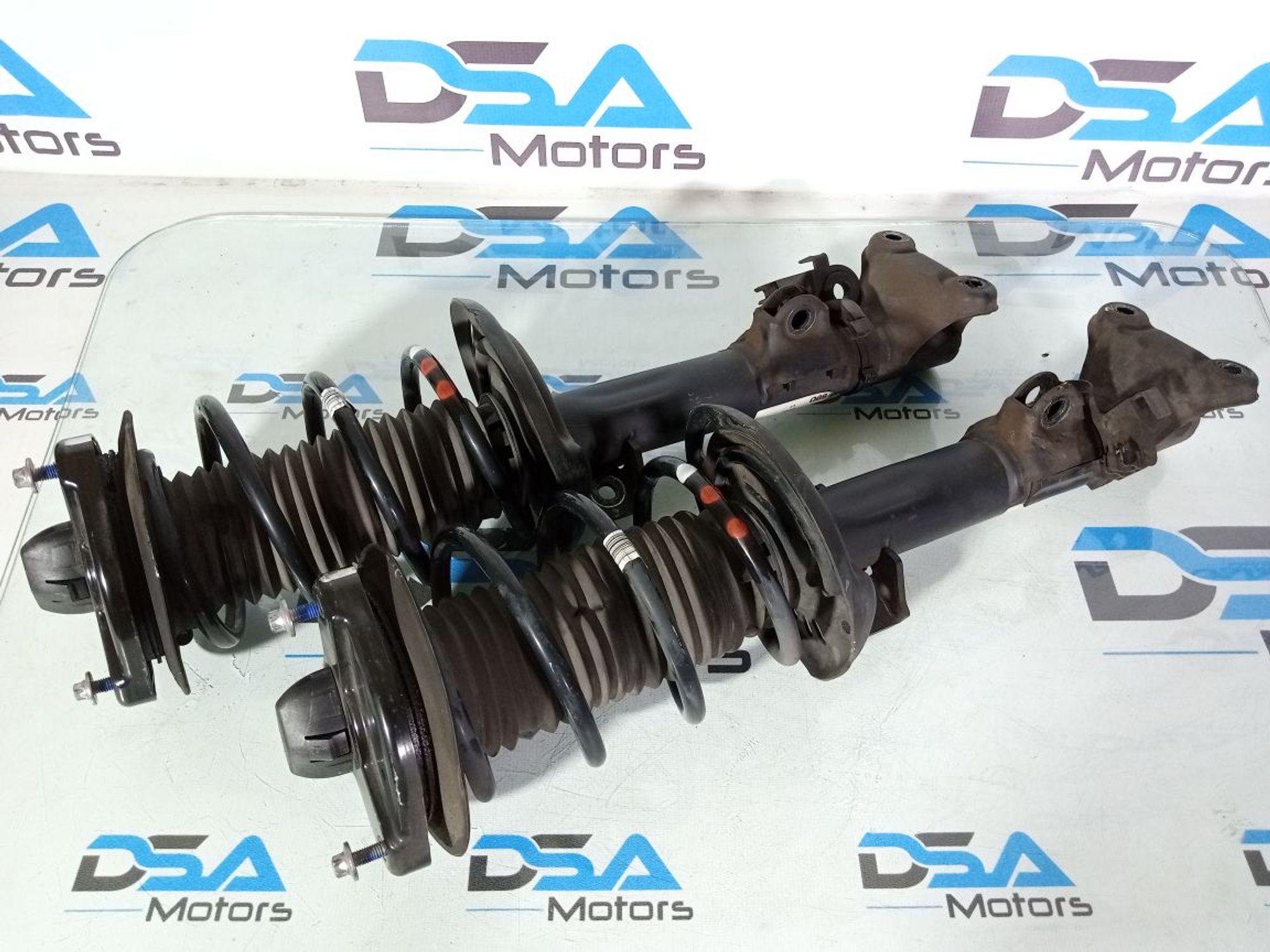 https://gcs.partsauto.market/rn-stockpro.appspot.com/thmbs/userImages/b7628e092085f1f91467af1afb6e7630/part/47c5f153-34e7-4144-82f4-37e66171076d_1747395748860.jpg