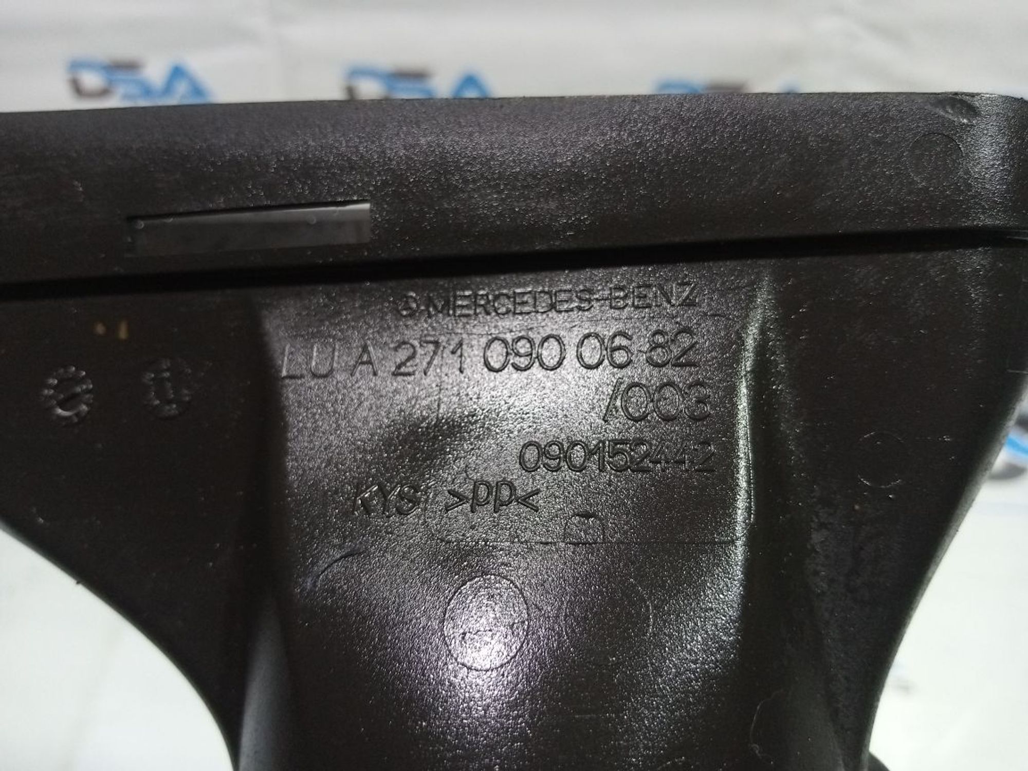 https://gcs.partsauto.market/rn-stockpro.appspot.com/thmbs/userImages/b7628e092085f1f91467af1afb6e7630/part/484fd684-2645-4e3f-9b52-a1f08e6816f1_1748614657730.jpg