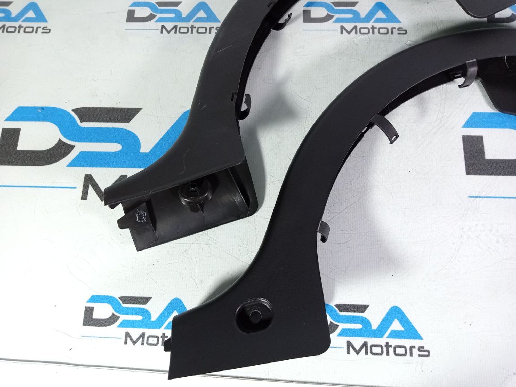 https://gcs.partsauto.market/rn-stockpro.appspot.com/thmbs/userImages/b7628e092085f1f91467af1afb6e7630/part/48942124-96d6-48e9-8df4-205e4c9f533b_1744899216620.jpg