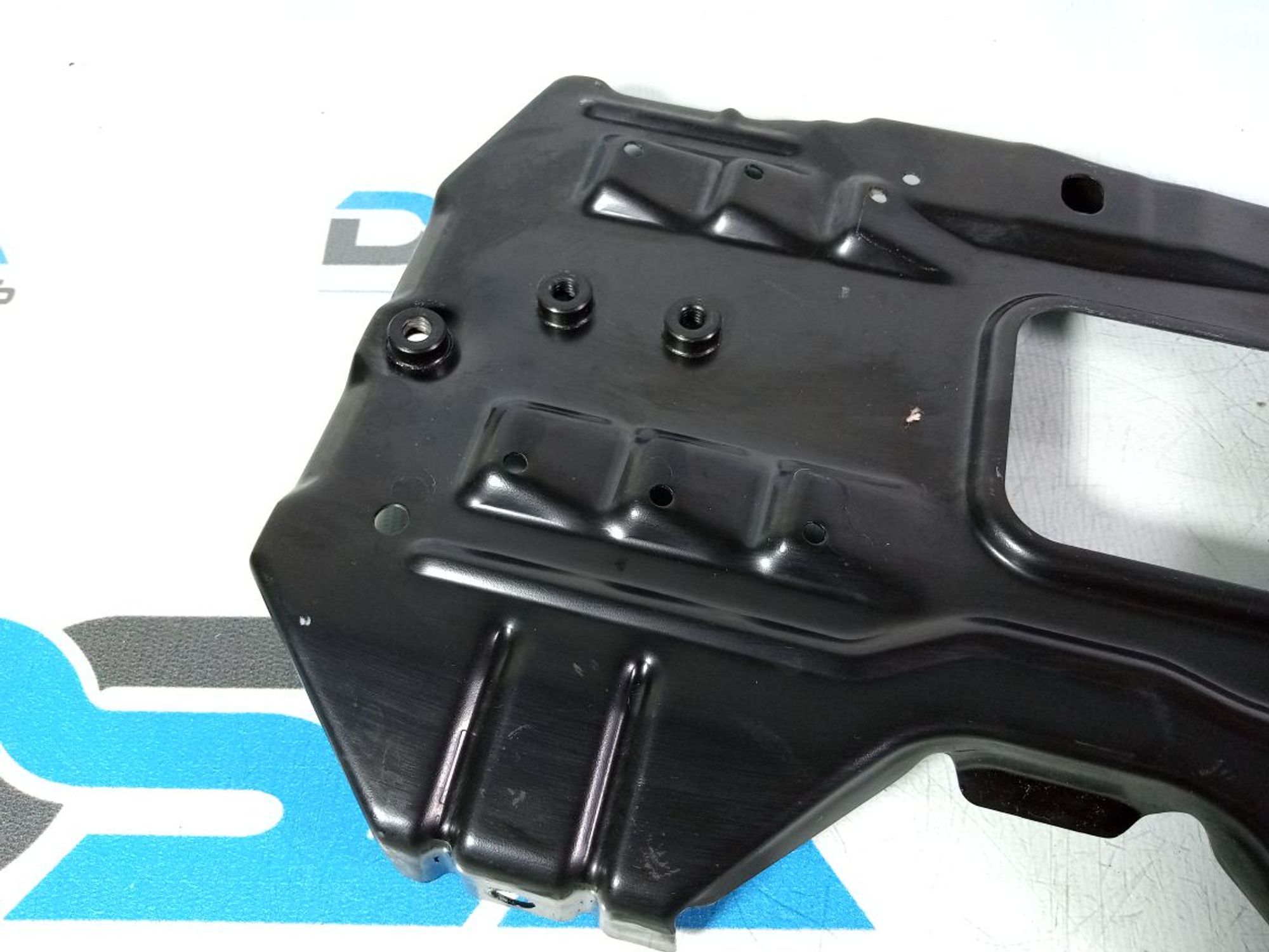 https://gcs.partsauto.market/rn-stockpro.appspot.com/thmbs/userImages/b7628e092085f1f91467af1afb6e7630/part/49008623-98be-4443-8c23-9a5437a29318_1747027331603.jpg