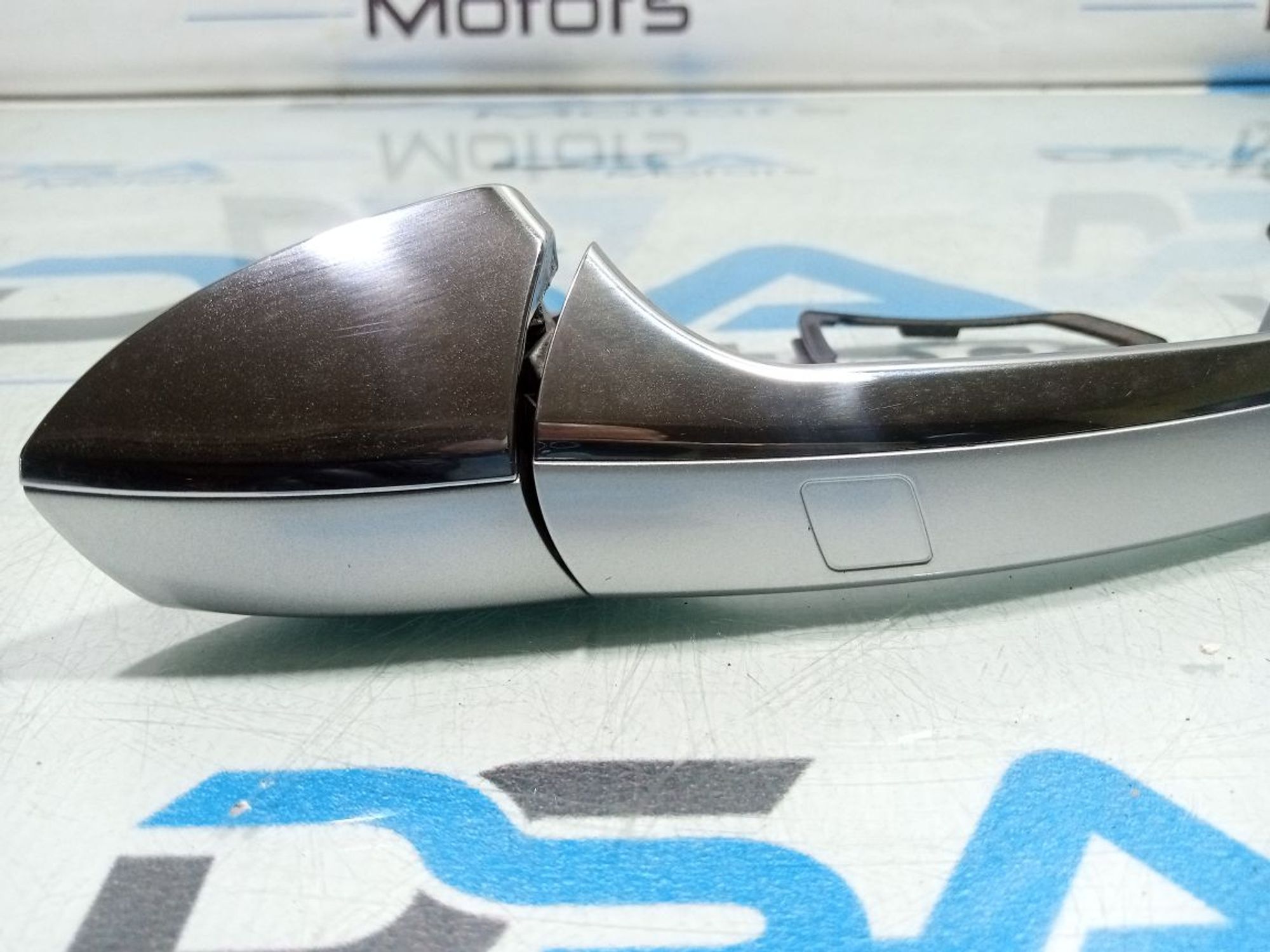 https://gcs.partsauto.market/rn-stockpro.appspot.com/thmbs/userImages/b7628e092085f1f91467af1afb6e7630/part/49b9b789-8e6e-4edd-8261-d270f4863ac6_1748849964587.jpg