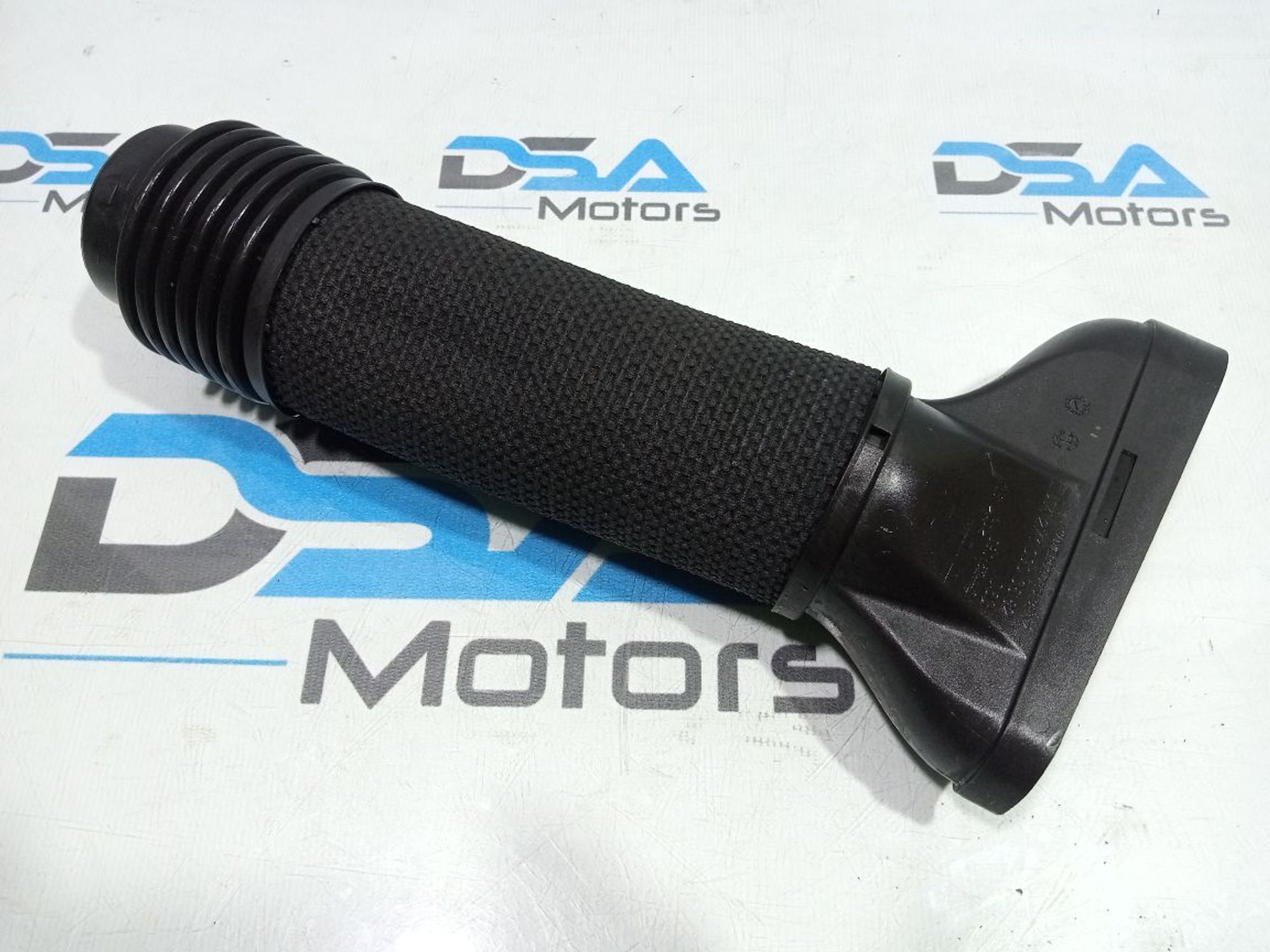 https://gcs.partsauto.market/rn-stockpro.appspot.com/thmbs/userImages/b7628e092085f1f91467af1afb6e7630/part/4a542329-d557-463f-b2a1-8398d1bc5da8_1748614558849.jpg