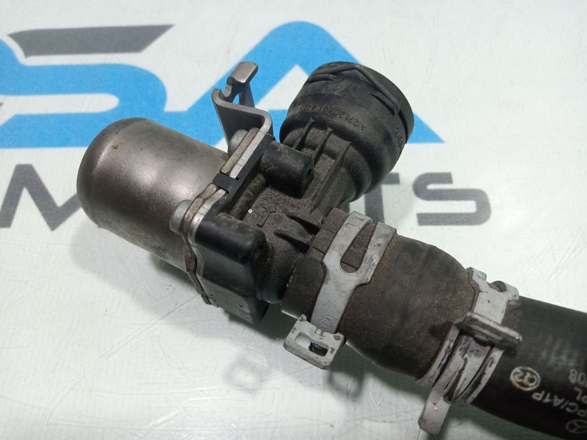 https://gcs.partsauto.market/rn-stockpro.appspot.com/thmbs/userImages/b7628e092085f1f91467af1afb6e7630/part/4ad7e2a8-e4e4-4357-b772-49232727f053_1748281557156.jpg