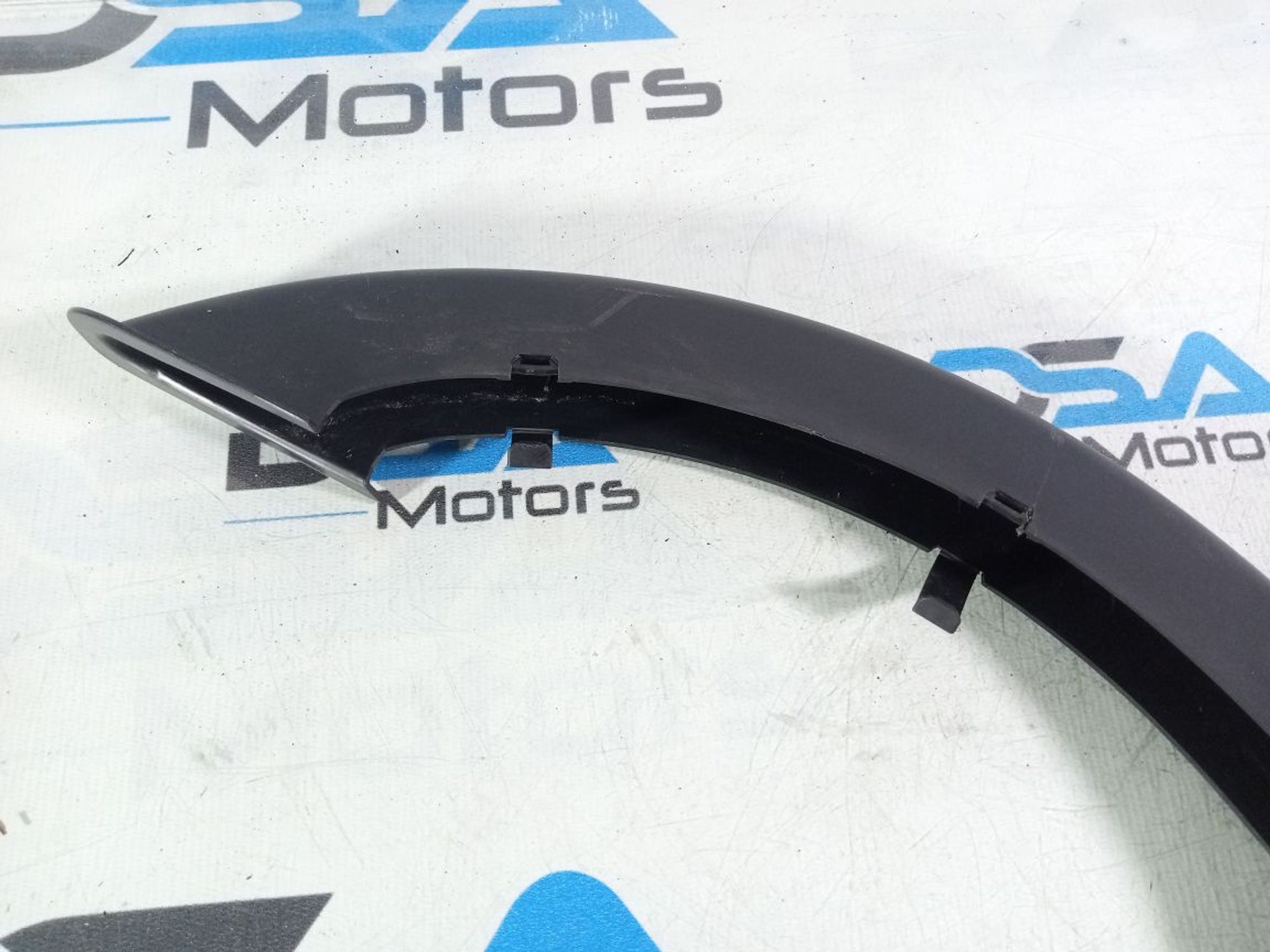 https://gcs.partsauto.market/rn-stockpro.appspot.com/thmbs/userImages/b7628e092085f1f91467af1afb6e7630/part/4b1b5559-6860-4eb1-a249-0a06fdcf5b31_1741779054707.jpg