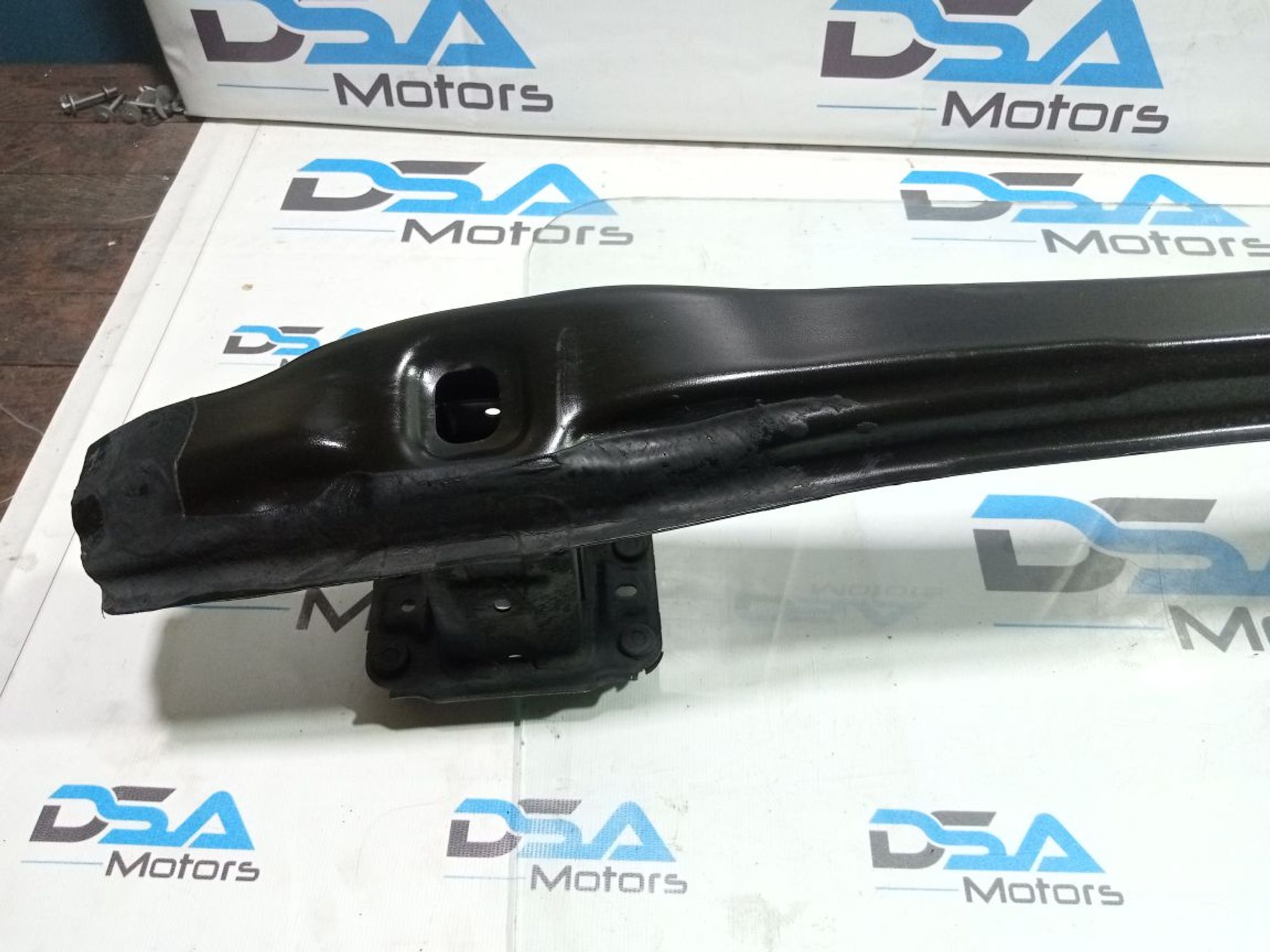 https://gcs.partsauto.market/rn-stockpro.appspot.com/thmbs/userImages/b7628e092085f1f91467af1afb6e7630/part/4b57d482-93b7-4e4c-8059-091c2a071cbe_1748353368771.jpg