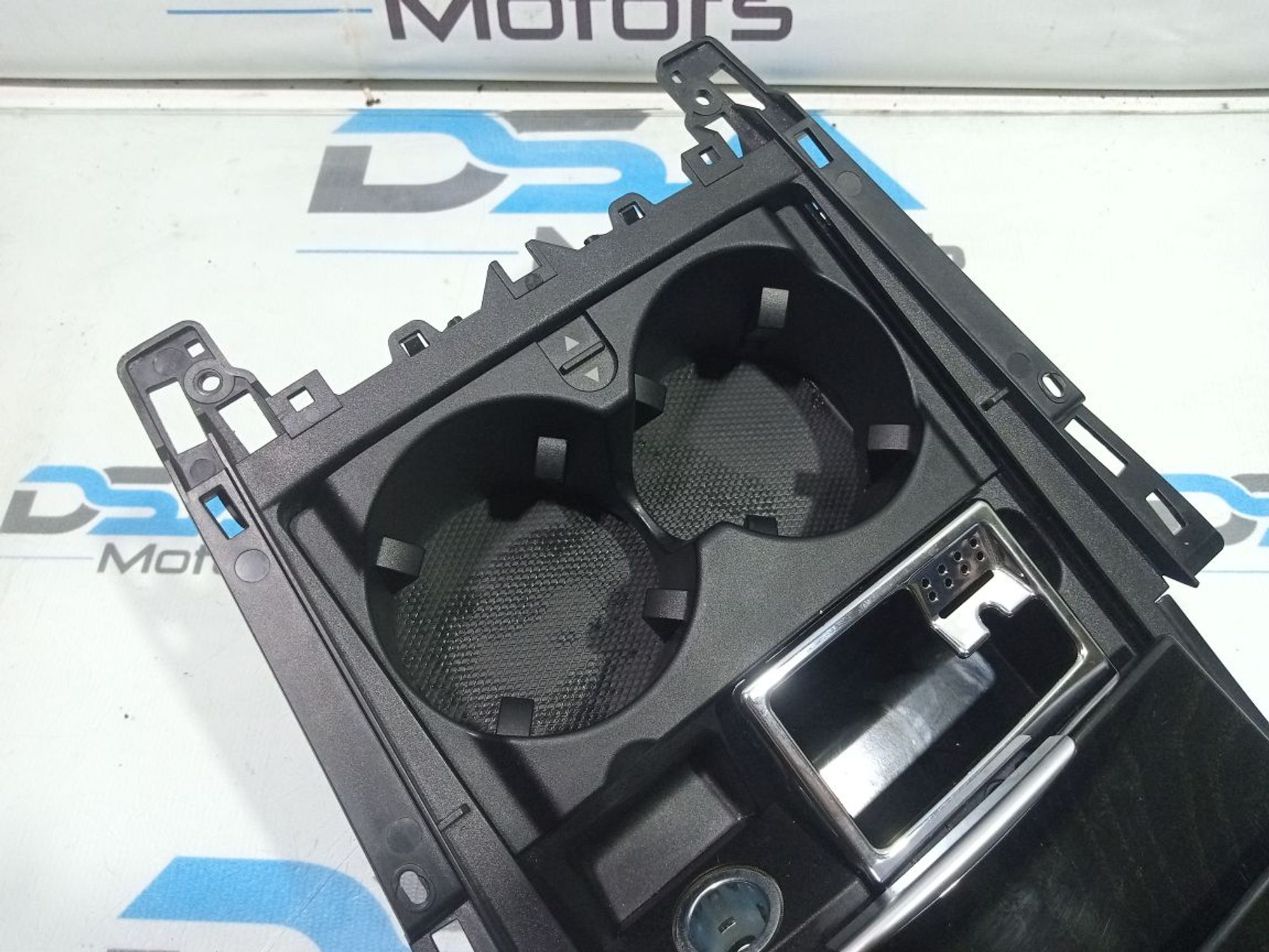 https://gcs.partsauto.market/rn-stockpro.appspot.com/thmbs/userImages/b7628e092085f1f91467af1afb6e7630/part/4b91cab9-fa2c-4766-bee7-11bbb10a8ef1_1748280388307.jpg