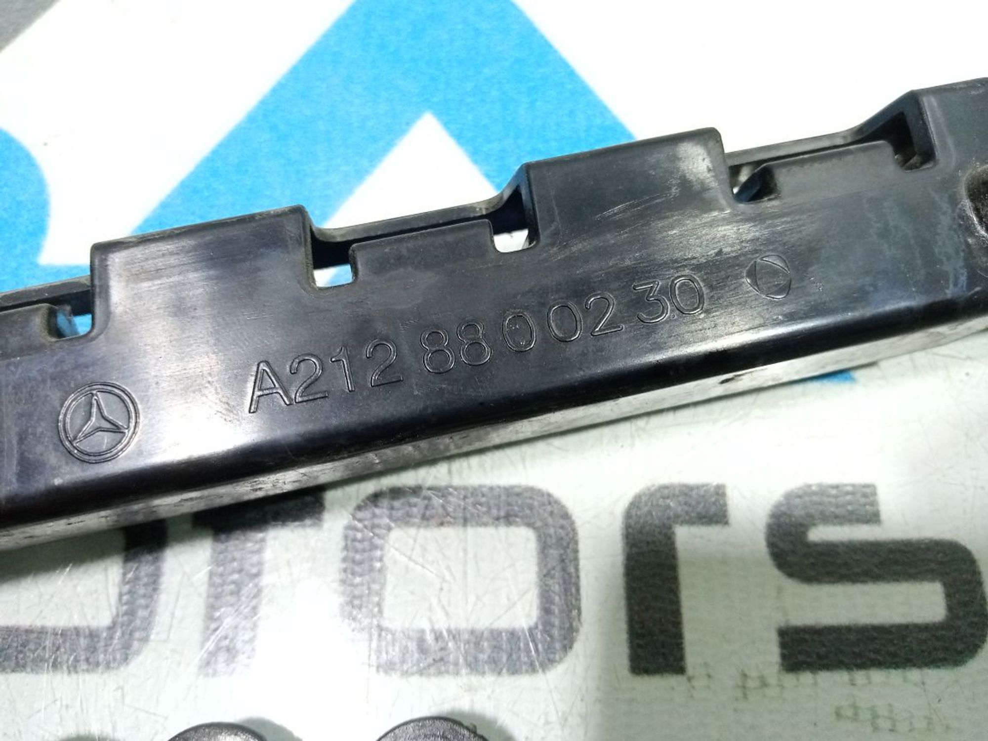 https://gcs.partsauto.market/rn-stockpro.appspot.com/thmbs/userImages/b7628e092085f1f91467af1afb6e7630/part/4c0dfb91-51de-4c36-8164-899f75b644c6_1748623553321.jpg