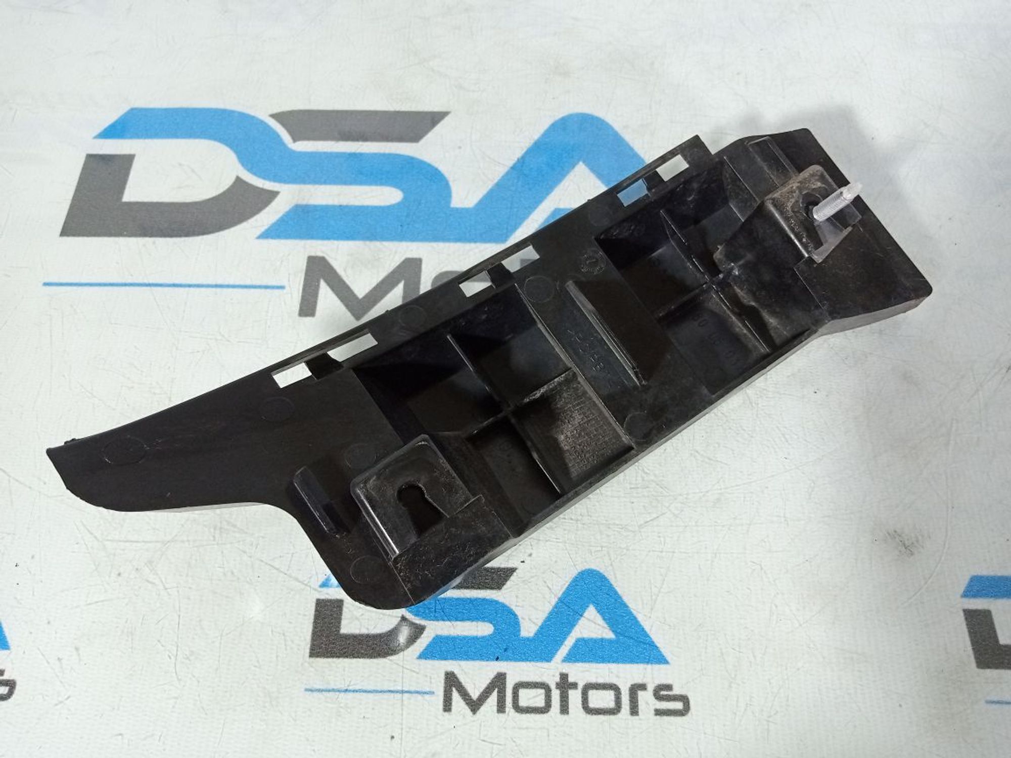 https://gcs.partsauto.market/rn-stockpro.appspot.com/thmbs/userImages/b7628e092085f1f91467af1afb6e7630/part/4cbc3b12-a8cf-445d-a7e2-490c718774e1_1747337759459.jpg