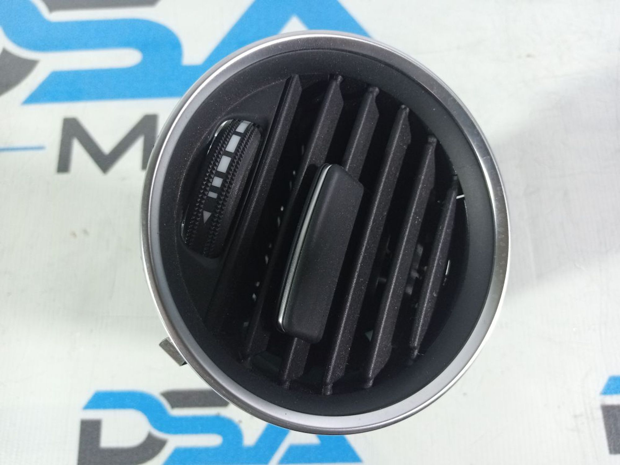 https://gcs.partsauto.market/rn-stockpro.appspot.com/thmbs/userImages/b7628e092085f1f91467af1afb6e7630/part/4cfaf684-92ef-4ac8-b39d-a59bc84da96f_1742284106246.jpg