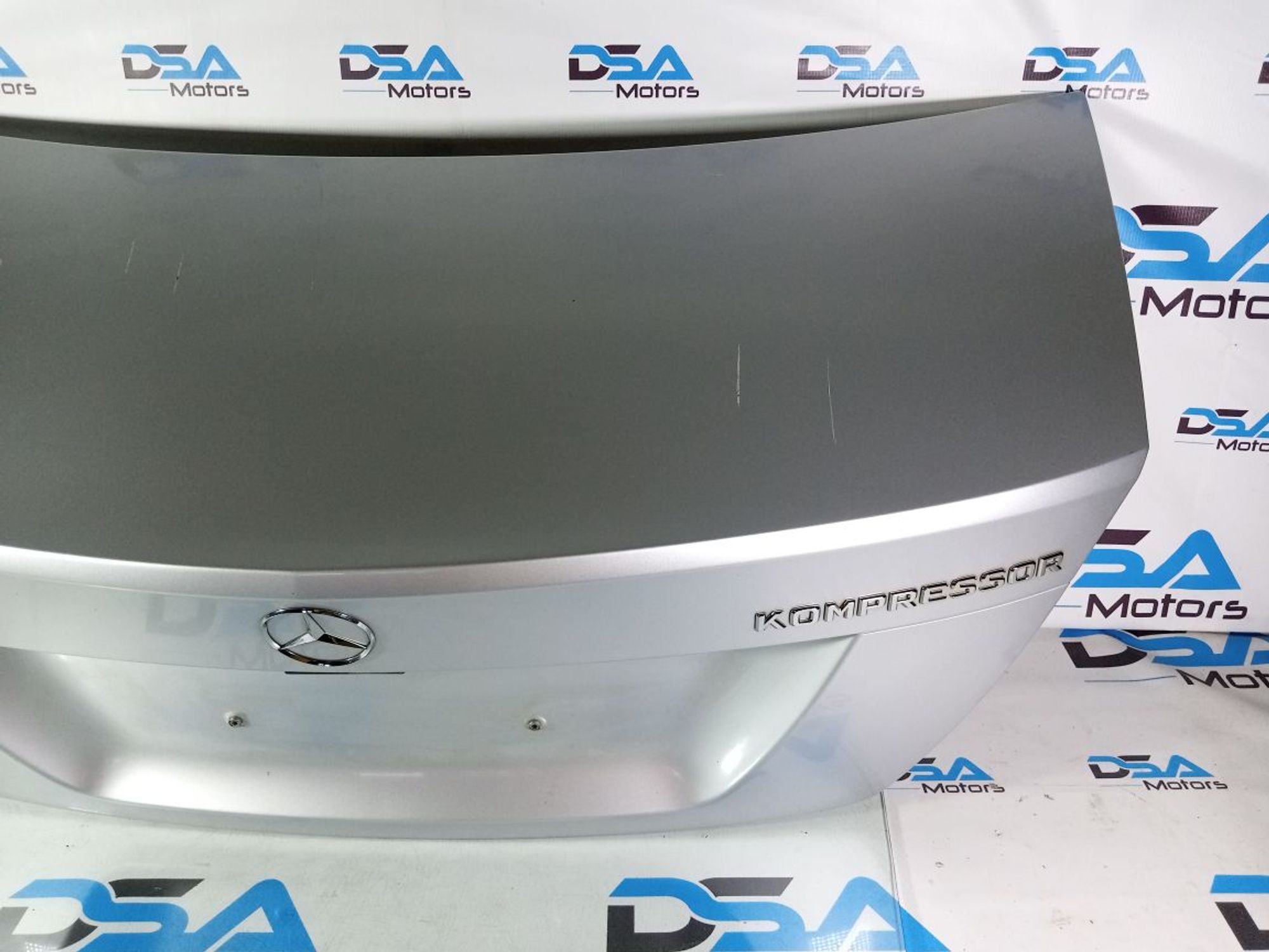https://gcs.partsauto.market/rn-stockpro.appspot.com/thmbs/userImages/b7628e092085f1f91467af1afb6e7630/part/4d60a209-efda-40ee-a227-09ffc68b276b_1746166536649.jpg