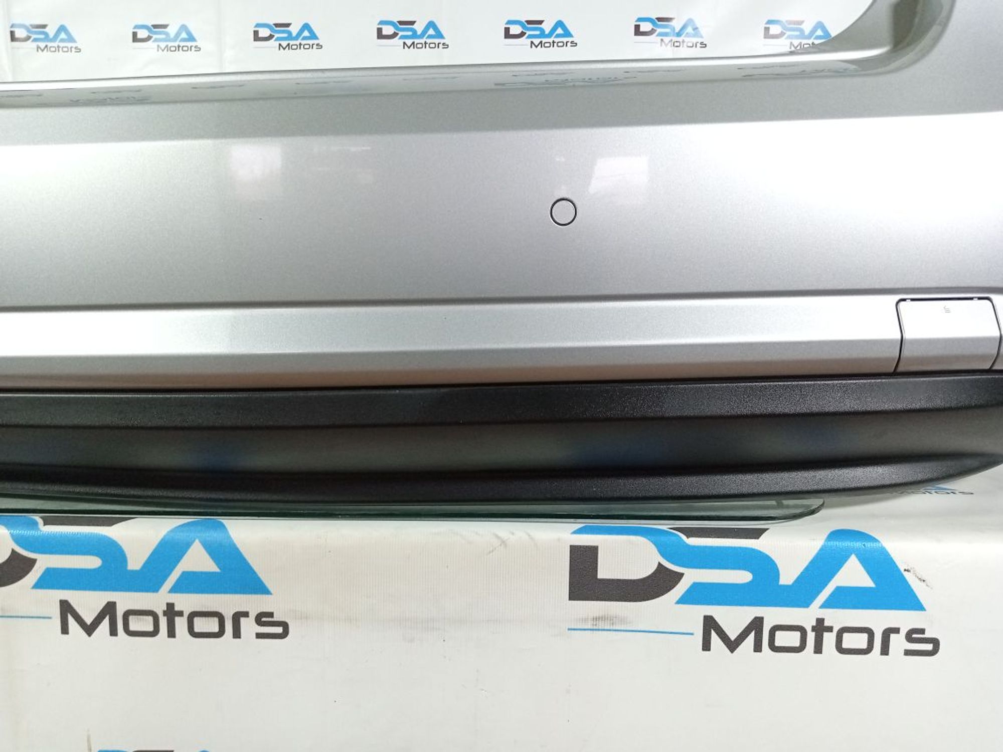 https://gcs.partsauto.market/rn-stockpro.appspot.com/thmbs/userImages/b7628e092085f1f91467af1afb6e7630/part/4d8a44de-43e6-4073-a586-924889b1acab_1742645818055.jpg