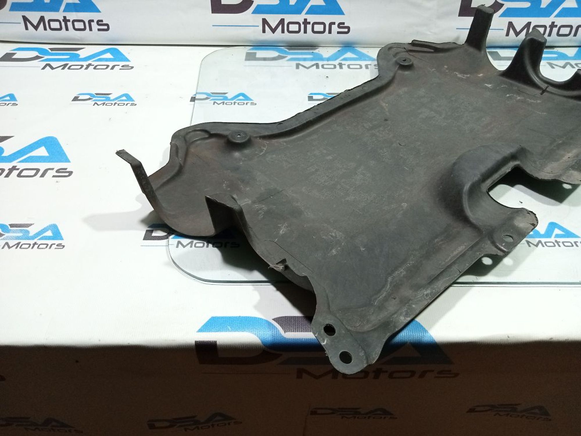 https://gcs.partsauto.market/rn-stockpro.appspot.com/thmbs/userImages/b7628e092085f1f91467af1afb6e7630/part/4de4a8c0-96e0-4cdf-90bf-64f4c1bd4088_1747762971545.jpg