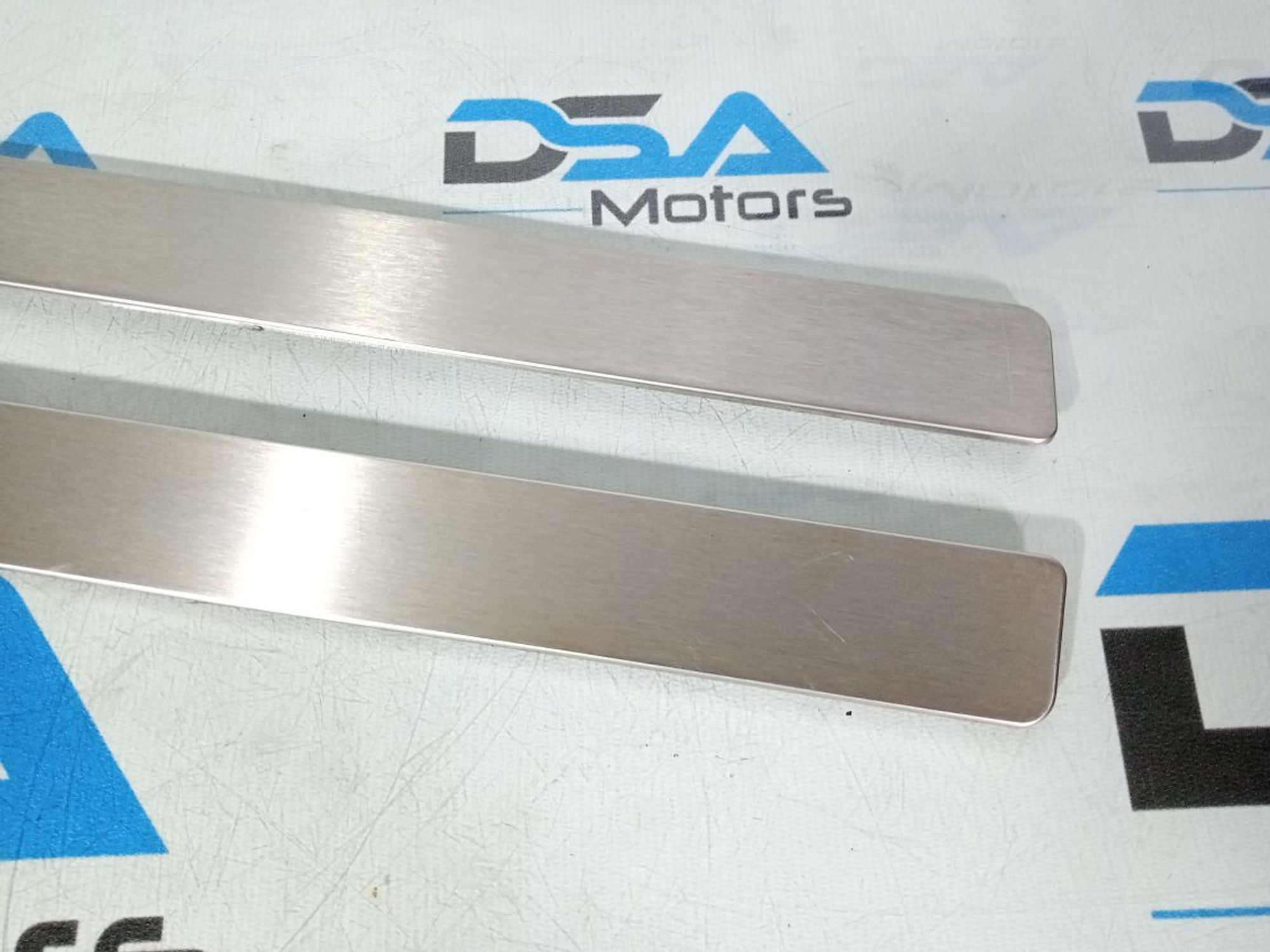 https://gcs.partsauto.market/rn-stockpro.appspot.com/thmbs/userImages/b7628e092085f1f91467af1afb6e7630/part/4e3eb3bf-6e47-40e6-8036-f5d49d334822_1747338580199.jpg