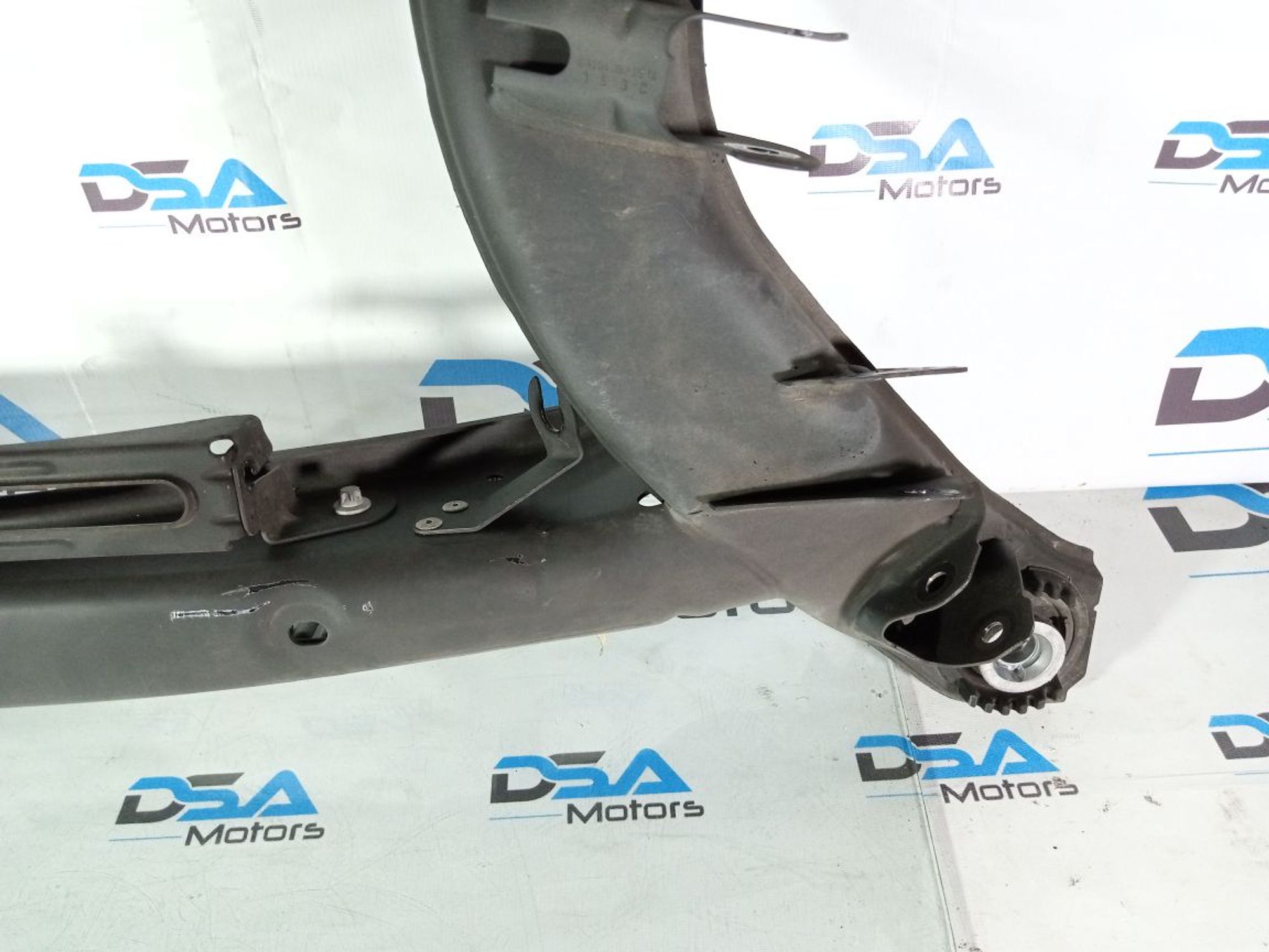 https://gcs.partsauto.market/rn-stockpro.appspot.com/thmbs/userImages/b7628e092085f1f91467af1afb6e7630/part/4f4ac356-ccd8-4424-9a06-6768dfb24069_1747121838200.jpg
