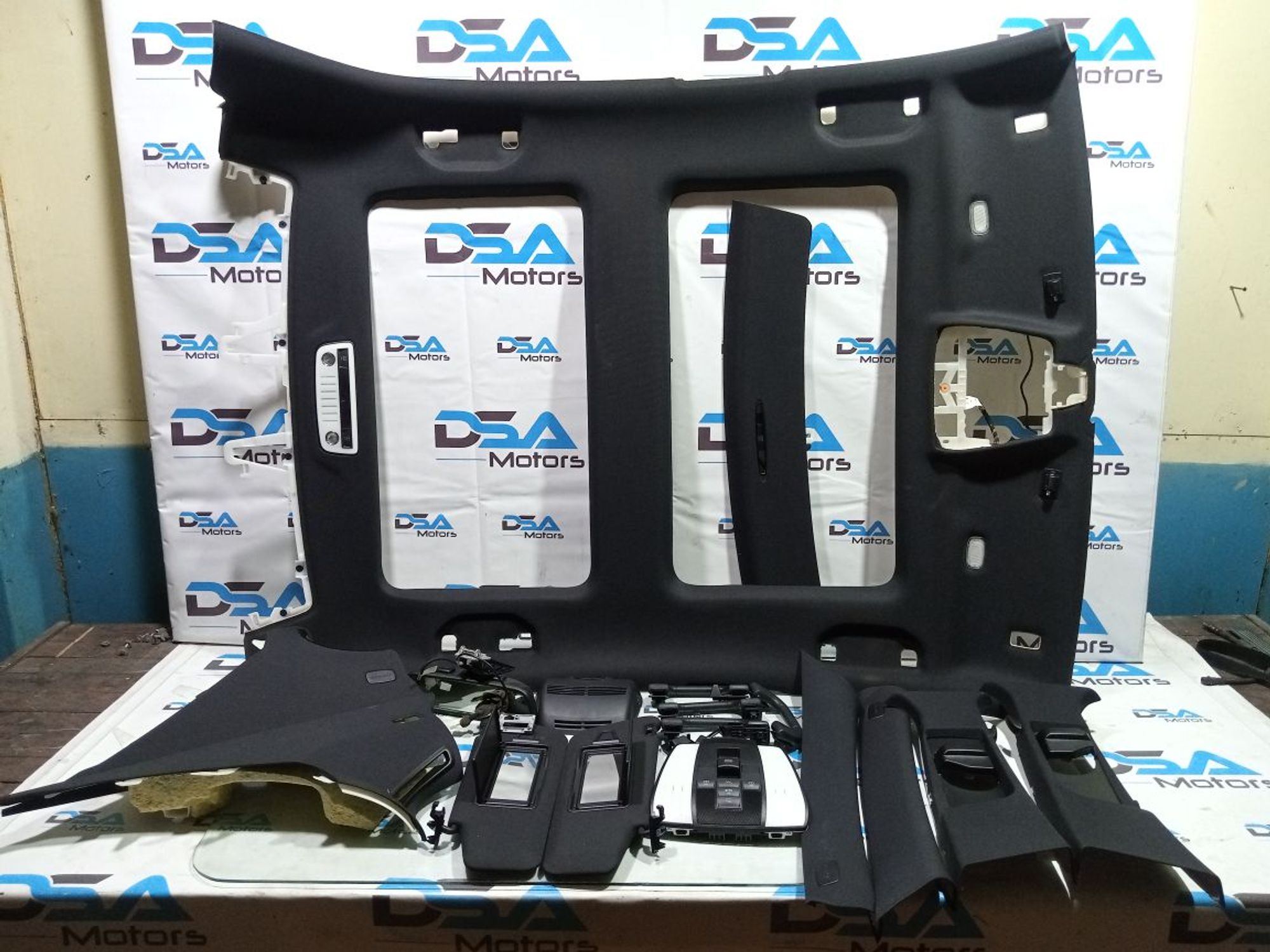 https://gcs.partsauto.market/rn-stockpro.appspot.com/thmbs/userImages/b7628e092085f1f91467af1afb6e7630/part/4f914854-a541-4975-a116-ffc9b765f8af_1748613371660.jpg
