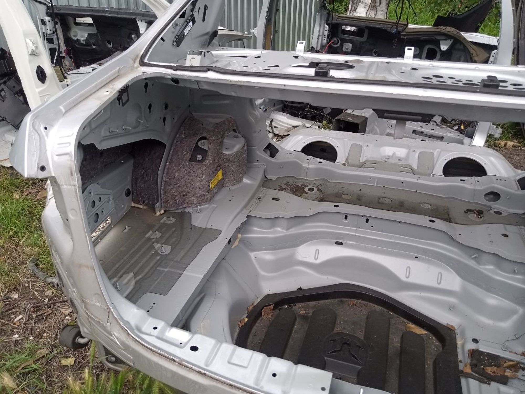https://gcs.partsauto.market/rn-stockpro.appspot.com/thmbs/userImages/b7628e092085f1f91467af1afb6e7630/part/509c11cd-9cad-477e-895e-6614e4980b7c_1750854241866.jpg
