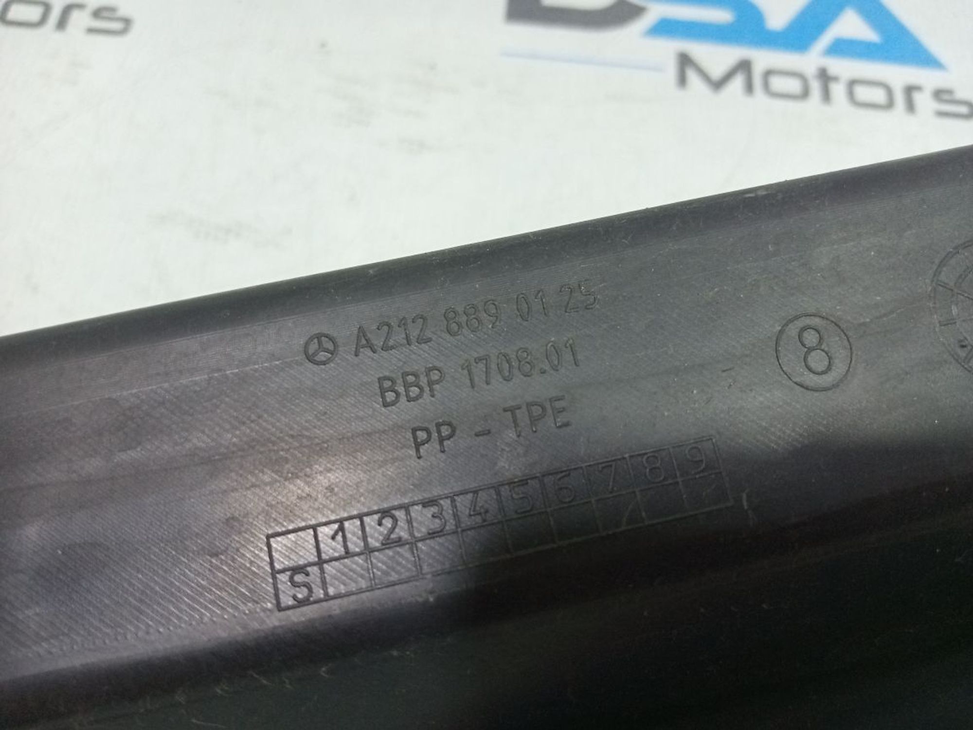 https://gcs.partsauto.market/rn-stockpro.appspot.com/thmbs/userImages/b7628e092085f1f91467af1afb6e7630/part/512b68b9-f7a5-4703-8a99-12cb296bab2b_1748410691858.jpg