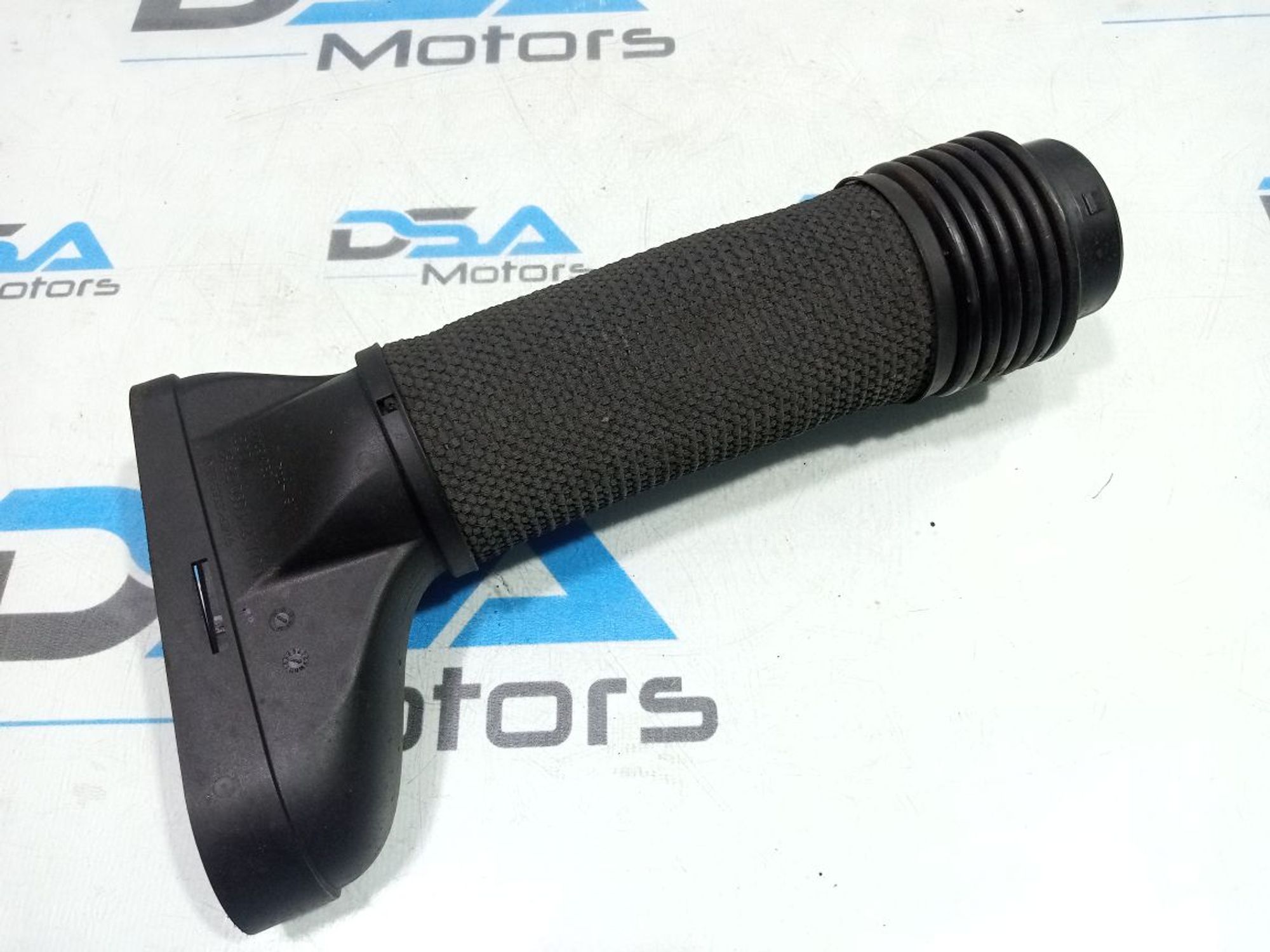 https://gcs.partsauto.market/rn-stockpro.appspot.com/thmbs/userImages/b7628e092085f1f91467af1afb6e7630/part/51603ad6-d8a2-4f88-9dd7-320188fac70c_1749061256358.jpg