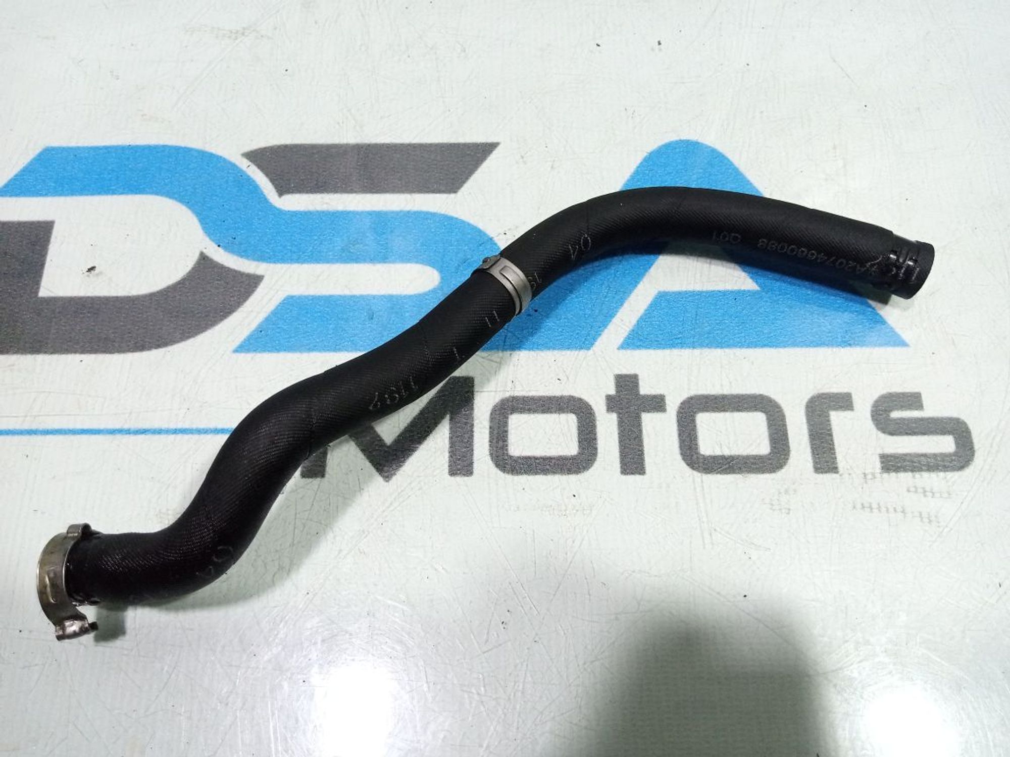 https://gcs.partsauto.market/rn-stockpro.appspot.com/thmbs/userImages/b7628e092085f1f91467af1afb6e7630/part/51c6388d-0996-4b7f-bafa-f2fac3434046_1748622732669.jpg
