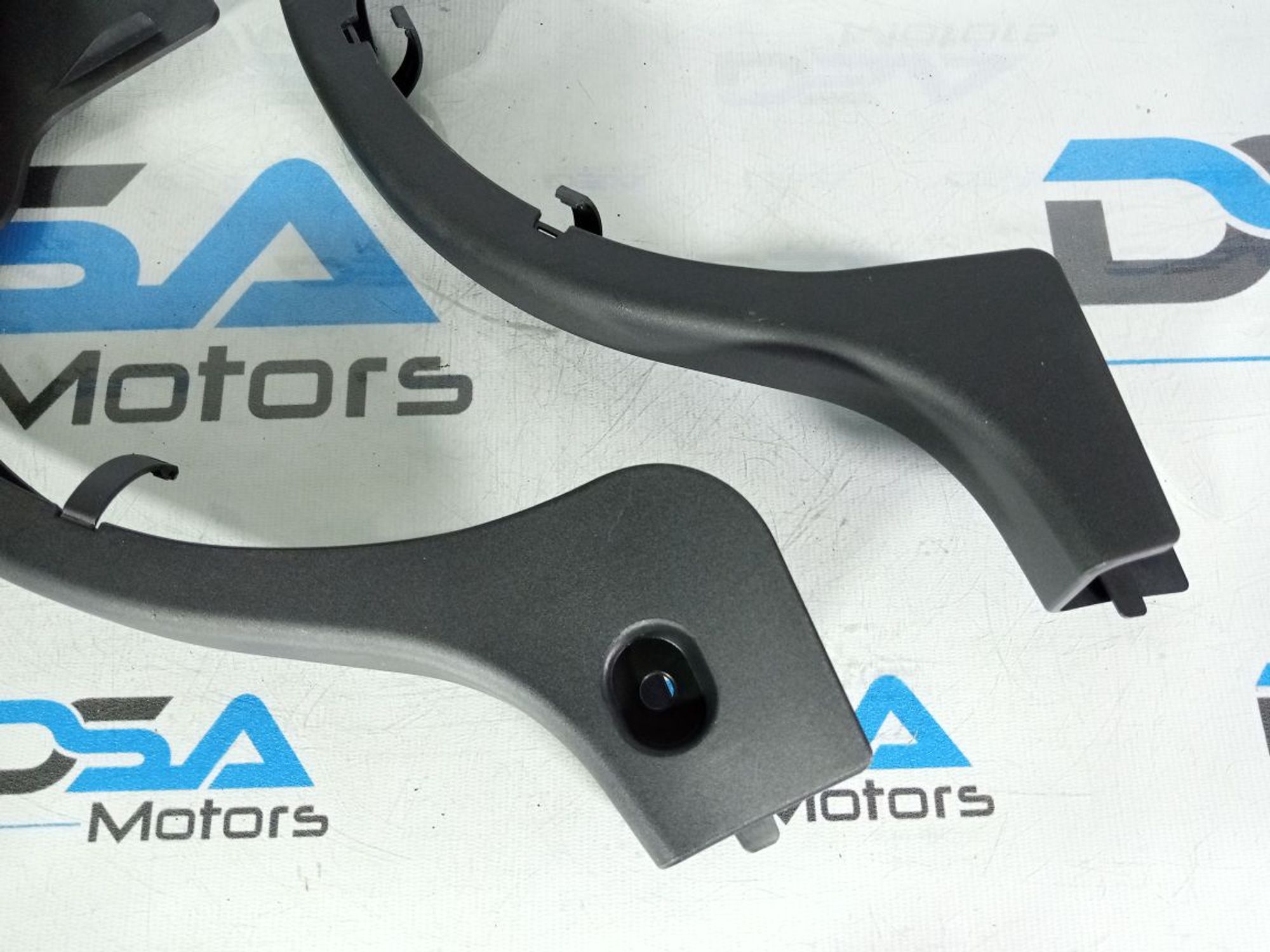 https://gcs.partsauto.market/rn-stockpro.appspot.com/thmbs/userImages/b7628e092085f1f91467af1afb6e7630/part/525b52f2-9bed-4a53-8941-17342f3af8f0_1745406784171.jpg