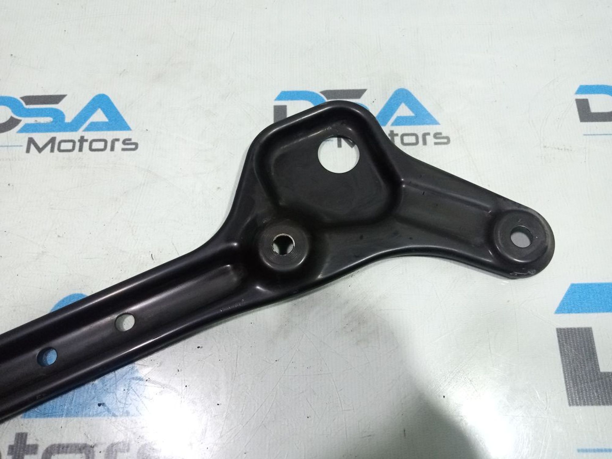 https://gcs.partsauto.market/rn-stockpro.appspot.com/thmbs/userImages/b7628e092085f1f91467af1afb6e7630/part/5285f6aa-98b3-4ba2-9bb6-d5303a2a075f_1748894630512.jpg