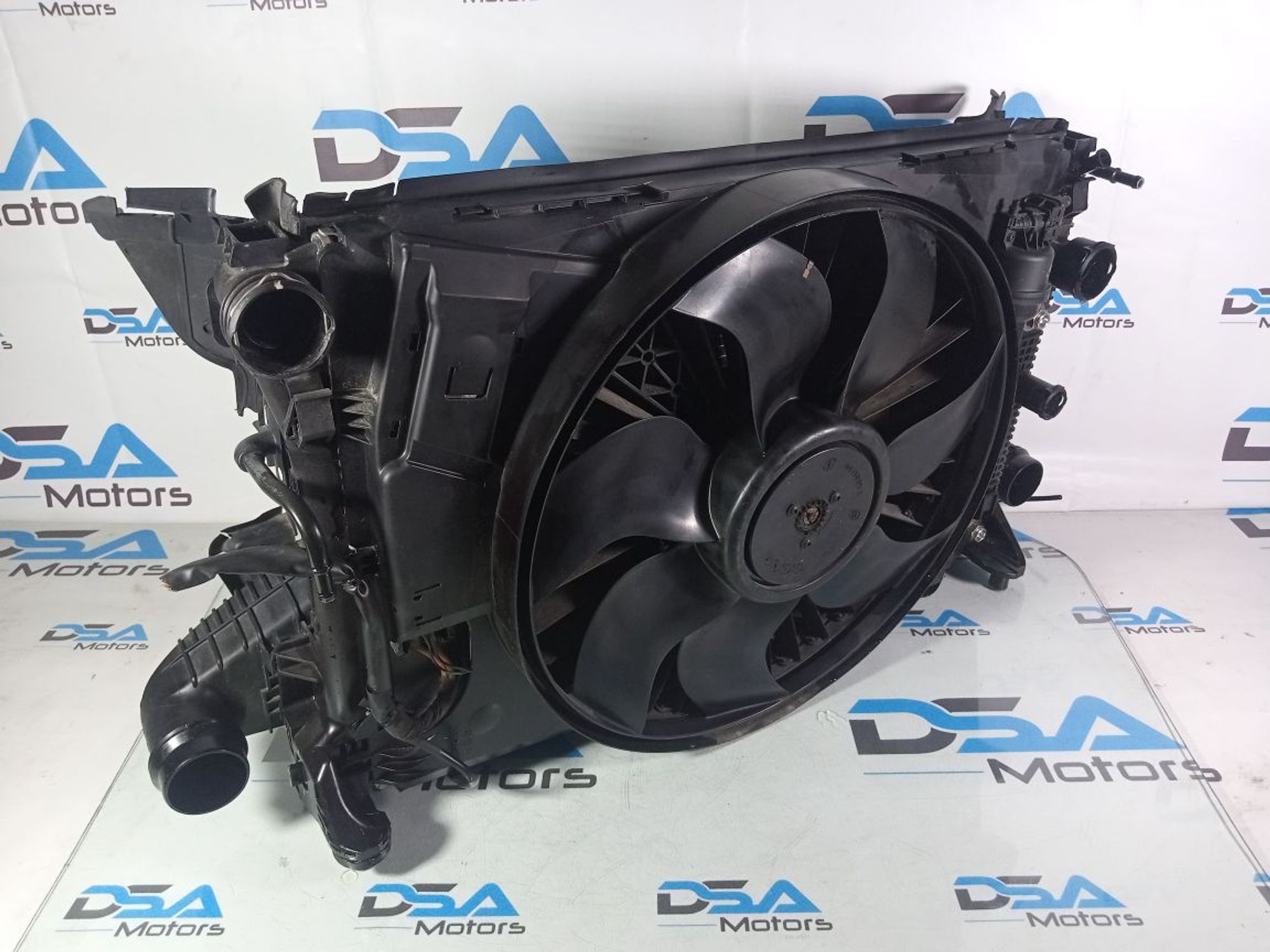 https://gcs.partsauto.market/rn-stockpro.appspot.com/thmbs/userImages/b7628e092085f1f91467af1afb6e7630/part/53450a98-7f9f-40cd-8255-0fb2adfa143c_1747058115390.jpg