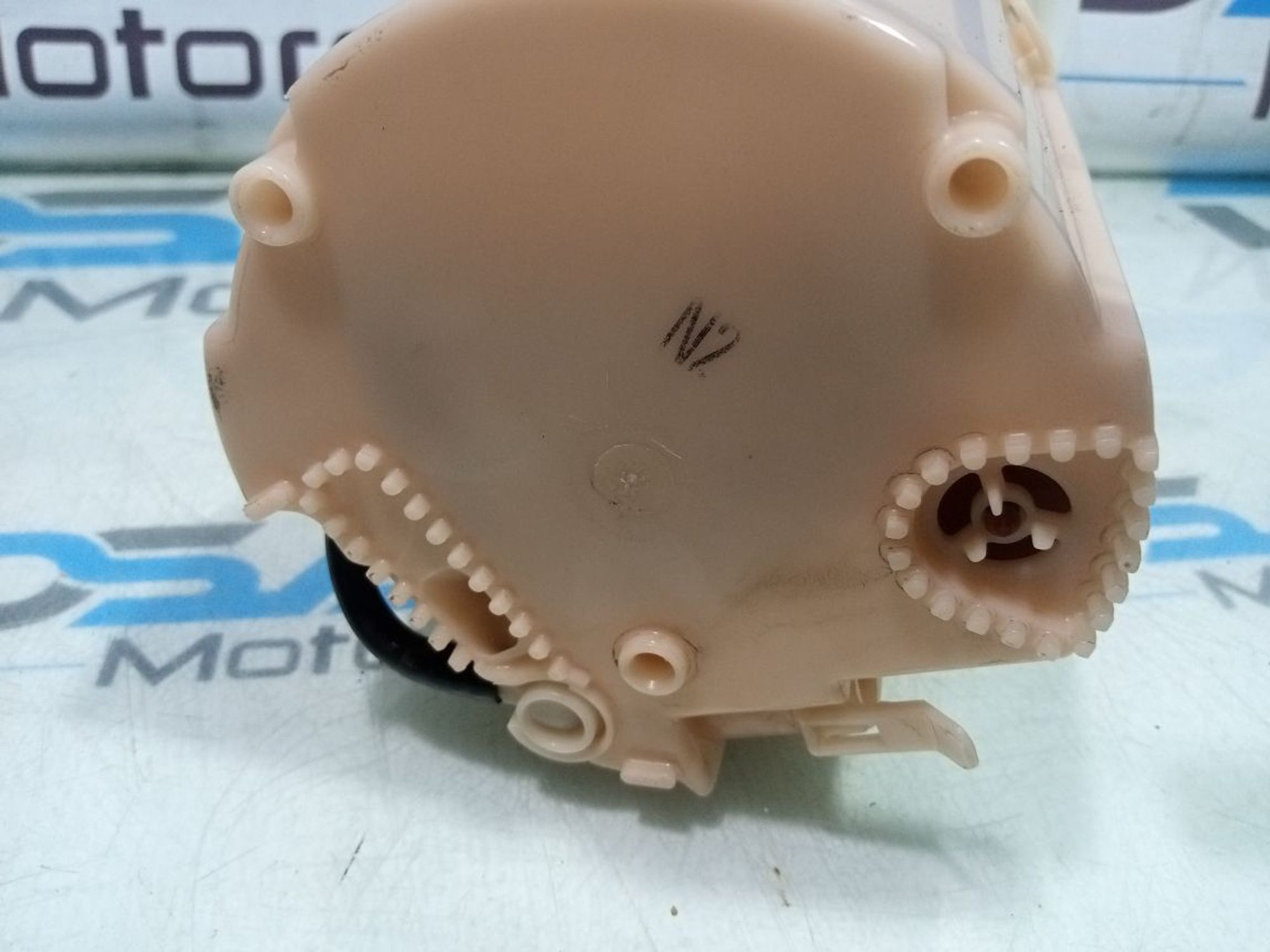 https://gcs.partsauto.market/rn-stockpro.appspot.com/thmbs/userImages/b7628e092085f1f91467af1afb6e7630/part/53ee4321-2535-4e90-95bd-9e1b7d5a818b_1748975044936.jpg