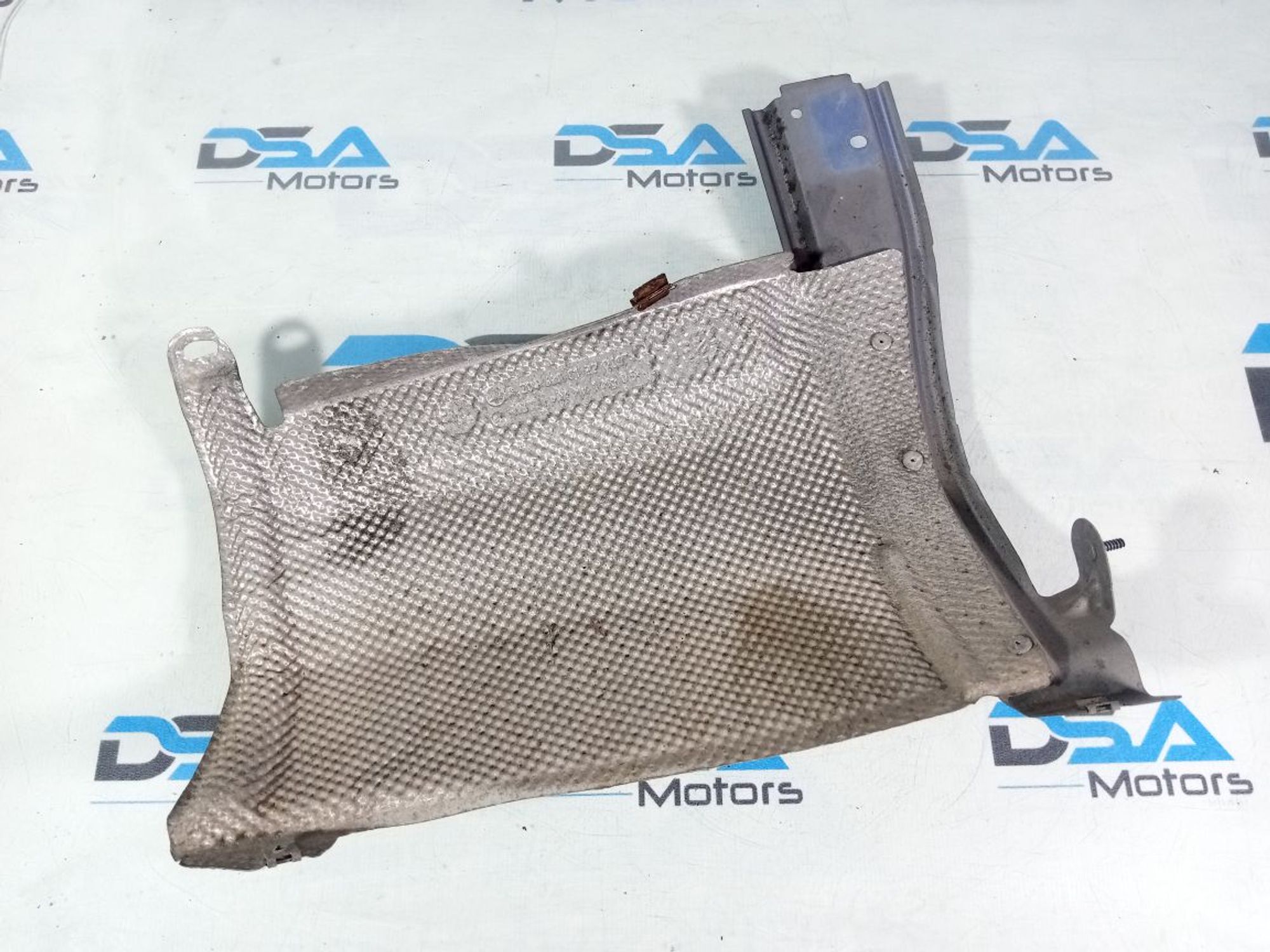 https://gcs.partsauto.market/rn-stockpro.appspot.com/thmbs/userImages/b7628e092085f1f91467af1afb6e7630/part/55560936-bd84-47e5-9c95-d20f845e8cb6_1743409298286.jpg
