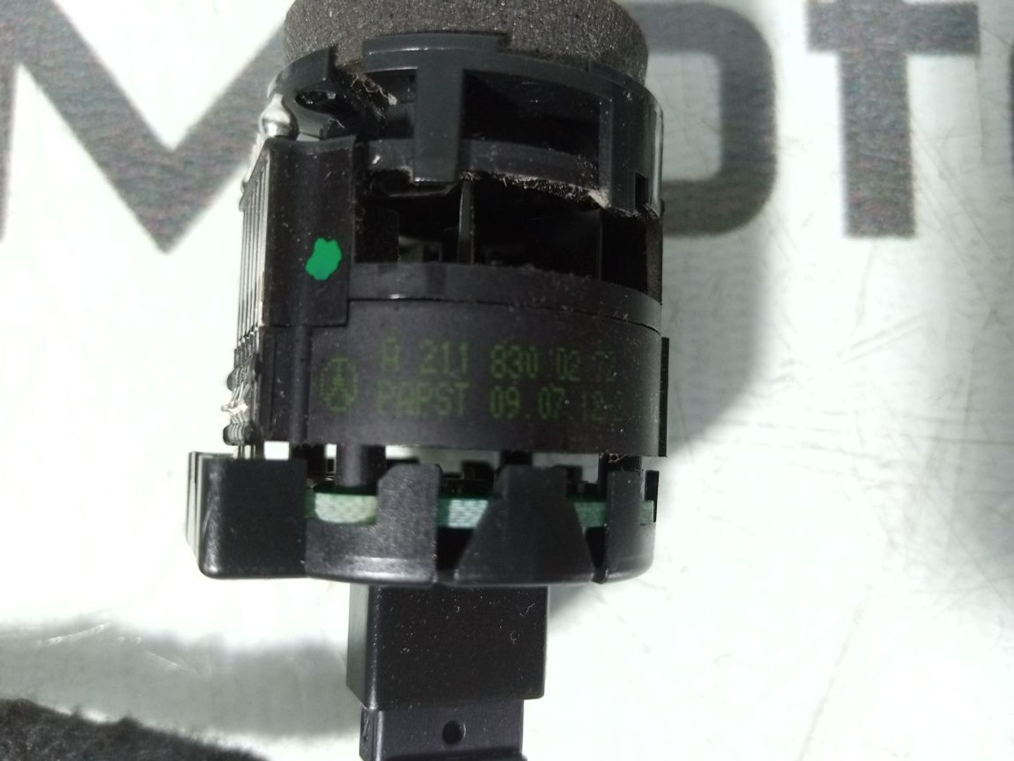https://gcs.partsauto.market/rn-stockpro.appspot.com/thmbs/userImages/b7628e092085f1f91467af1afb6e7630/part/55ce3a54-0c6e-4fe7-ade6-c8914b80d004_1747628576181.jpg
