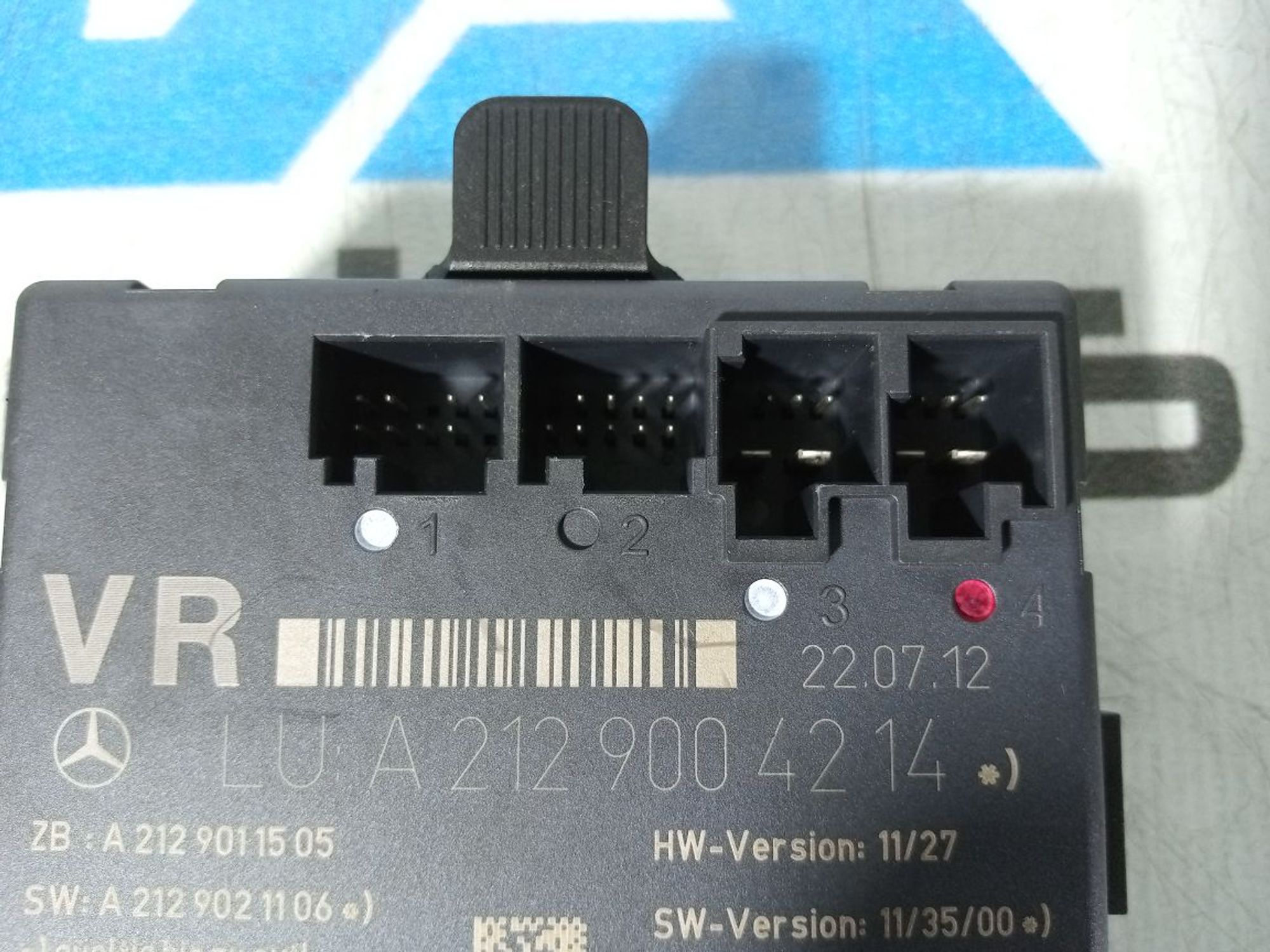 https://gcs.partsauto.market/rn-stockpro.appspot.com/thmbs/userImages/b7628e092085f1f91467af1afb6e7630/part/565b69f7-a758-4a23-89d1-8c590fd40bf3_1747628591630.jpg
