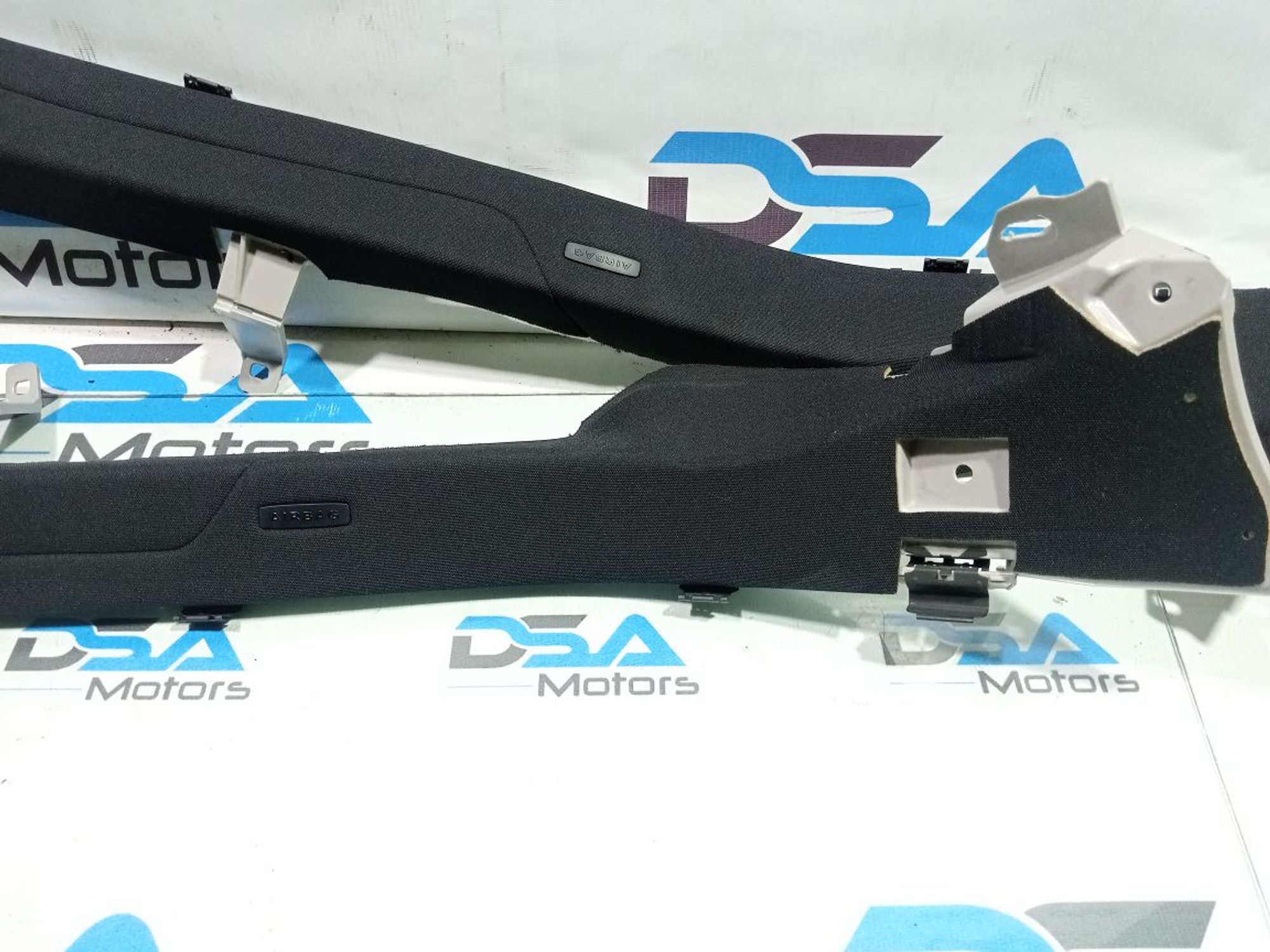https://gcs.partsauto.market/rn-stockpro.appspot.com/thmbs/userImages/b7628e092085f1f91467af1afb6e7630/part/56afe05d-e6f0-48ea-b744-53e0c43e954e_1748889040052.jpg