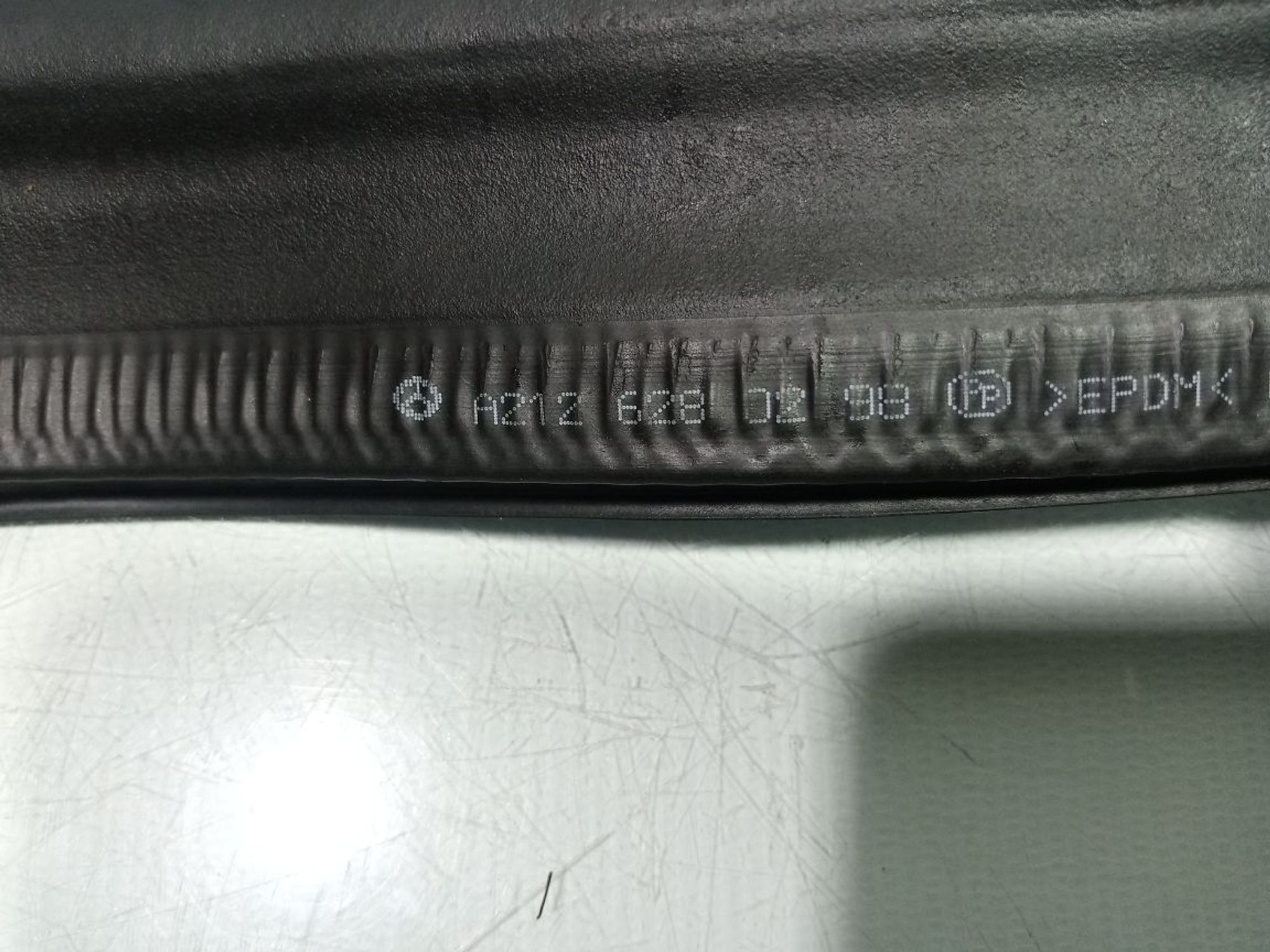 https://gcs.partsauto.market/rn-stockpro.appspot.com/thmbs/userImages/b7628e092085f1f91467af1afb6e7630/part/576e1e3a-4ad6-4187-93d2-9918cf5759c3_1747848958112.jpg