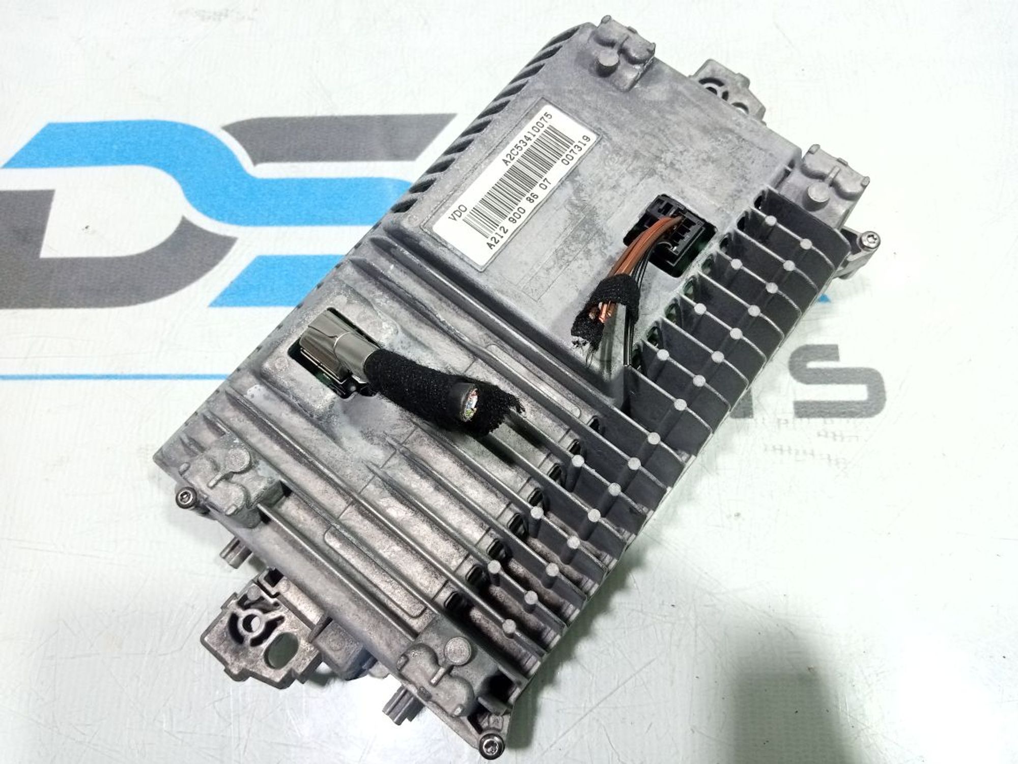https://gcs.partsauto.market/rn-stockpro.appspot.com/thmbs/userImages/b7628e092085f1f91467af1afb6e7630/part/5831327e-6143-4029-a224-a4207441c364_1748849454340.jpg
