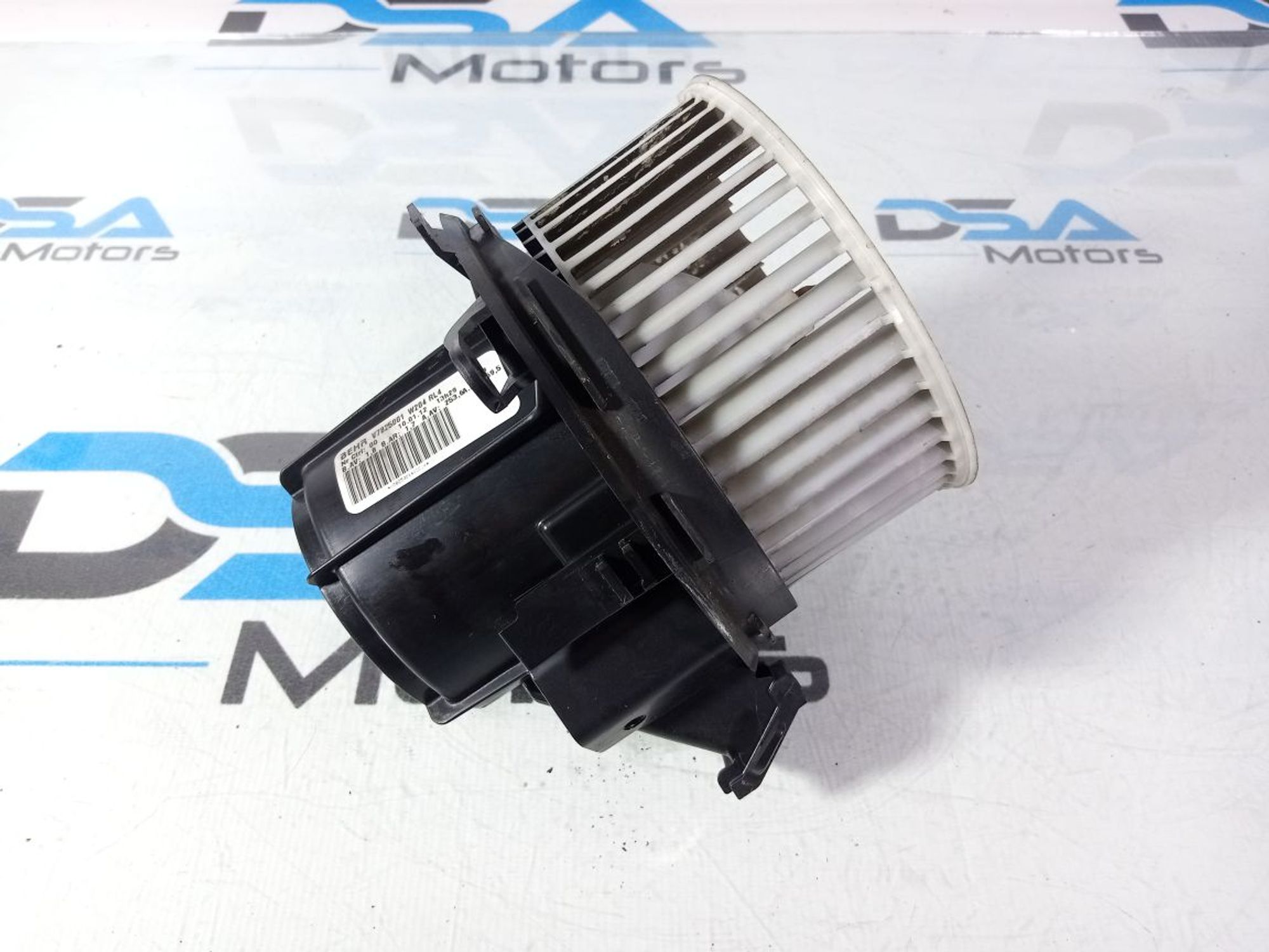 https://gcs.partsauto.market/rn-stockpro.appspot.com/thmbs/userImages/b7628e092085f1f91467af1afb6e7630/part/5853602f-34f2-49f4-b19d-c17746e8c219_1740682353017.jpg