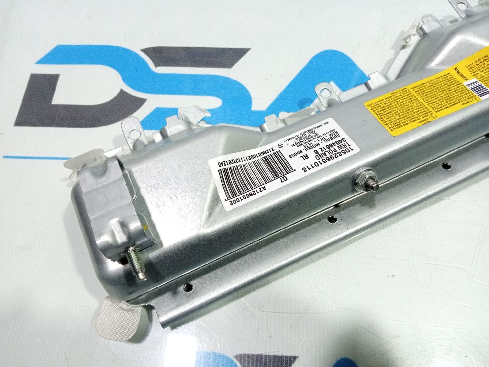 https://gcs.partsauto.market/rn-stockpro.appspot.com/thmbs/userImages/b7628e092085f1f91467af1afb6e7630/part/5935c9b8-cc85-41c5-8639-a912d83906fd_1748092591237.jpg