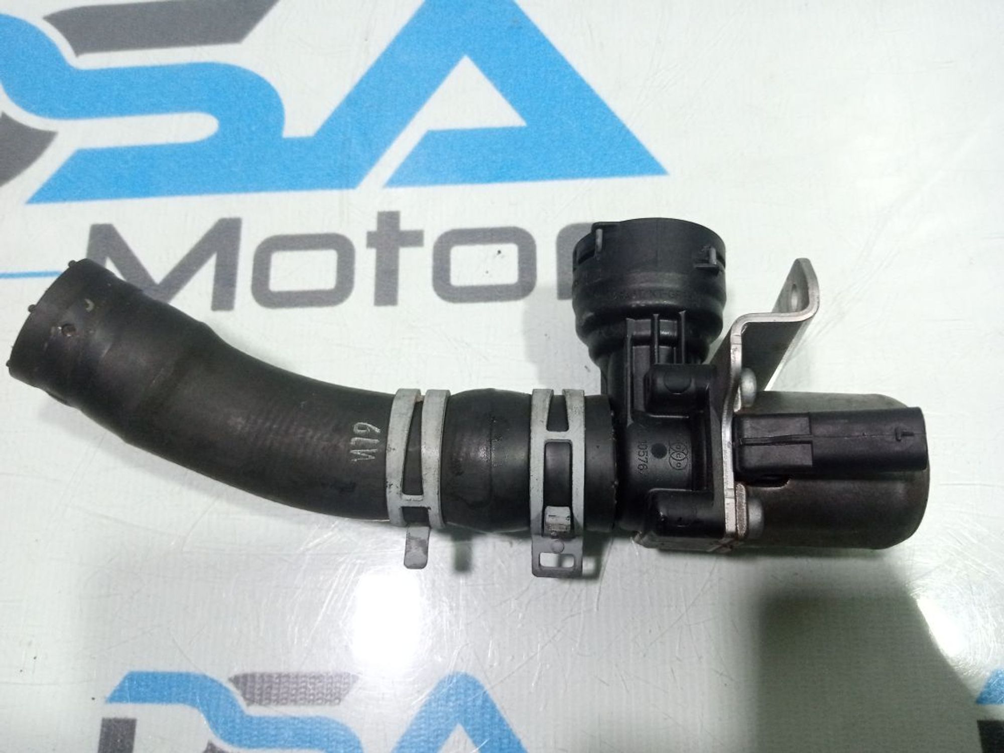 https://gcs.partsauto.market/rn-stockpro.appspot.com/thmbs/userImages/b7628e092085f1f91467af1afb6e7630/part/59b1f74a-0673-499c-9e9c-fa003b592532_1748281567844.jpg