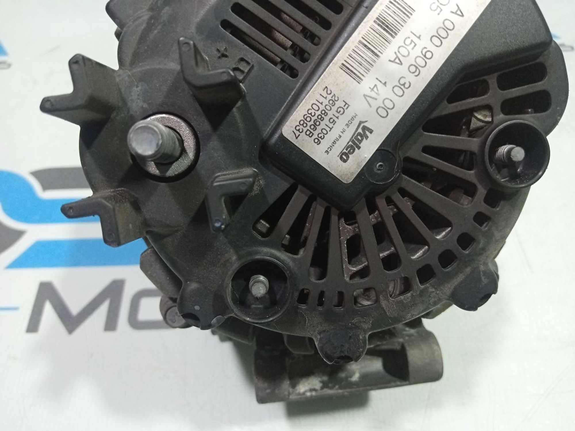 https://gcs.partsauto.market/rn-stockpro.appspot.com/thmbs/userImages/b7628e092085f1f91467af1afb6e7630/part/59d3f71f-0e5f-413a-8845-7db9e4c4eadf_1747849139145.jpg
