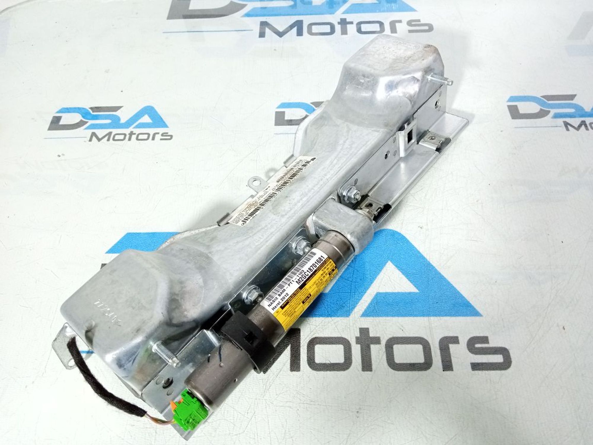 https://gcs.partsauto.market/rn-stockpro.appspot.com/thmbs/userImages/b7628e092085f1f91467af1afb6e7630/part/5a0d551b-d467-4d5e-847f-03ae11019510_1747336070176.jpg