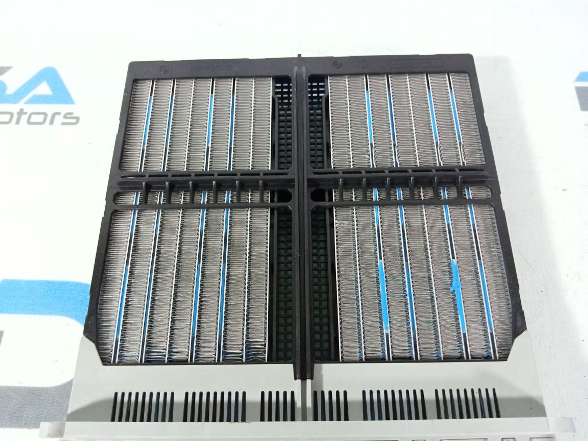 https://gcs.partsauto.market/rn-stockpro.appspot.com/thmbs/userImages/b7628e092085f1f91467af1afb6e7630/part/5bb6f160-d977-4c05-ba31-776a9d8008ea_1743145894907.jpg