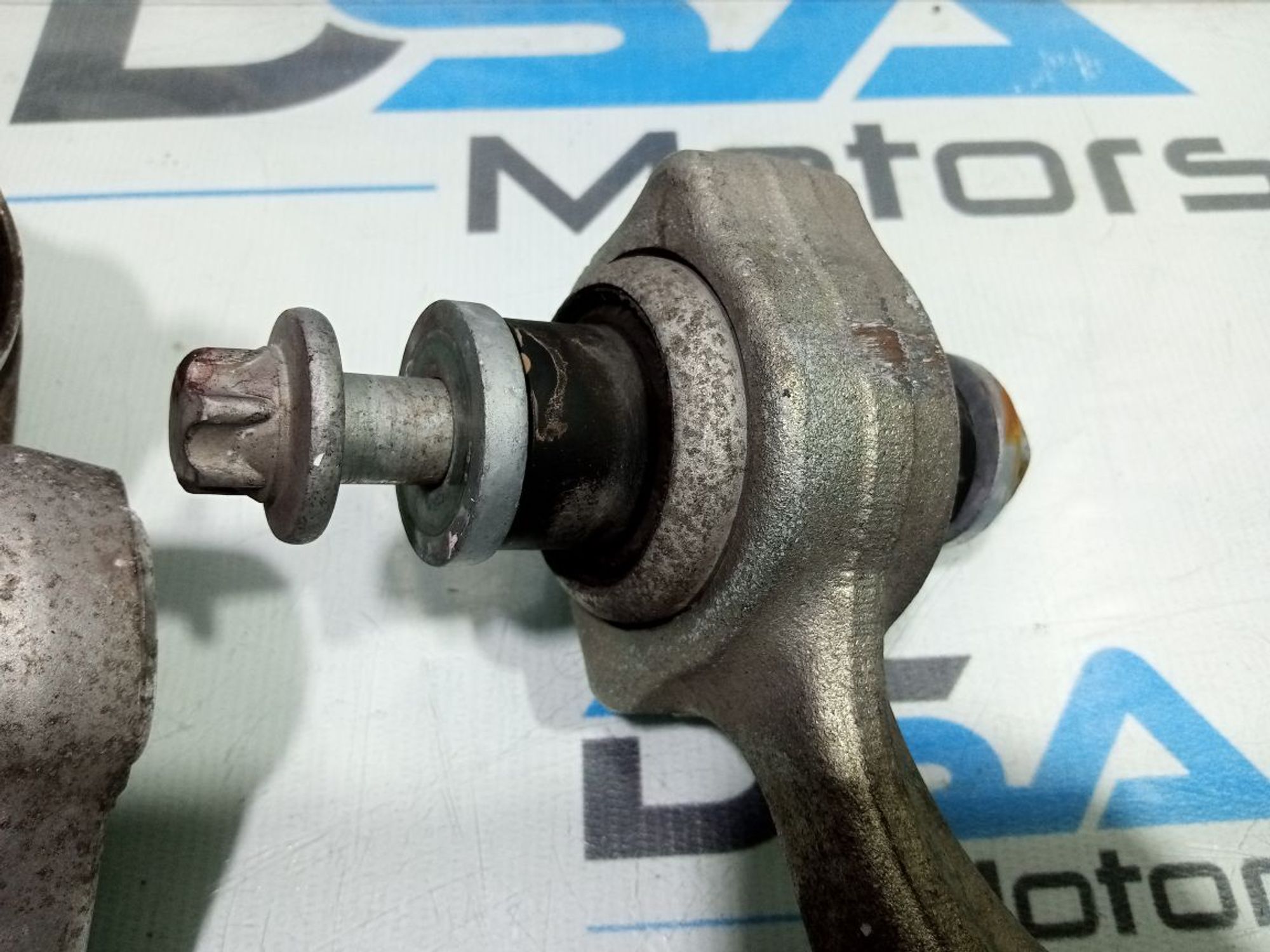https://gcs.partsauto.market/rn-stockpro.appspot.com/thmbs/userImages/b7628e092085f1f91467af1afb6e7630/part/5cbc9897-8271-46a3-8b9c-c394cd077569_1748410621769.jpg