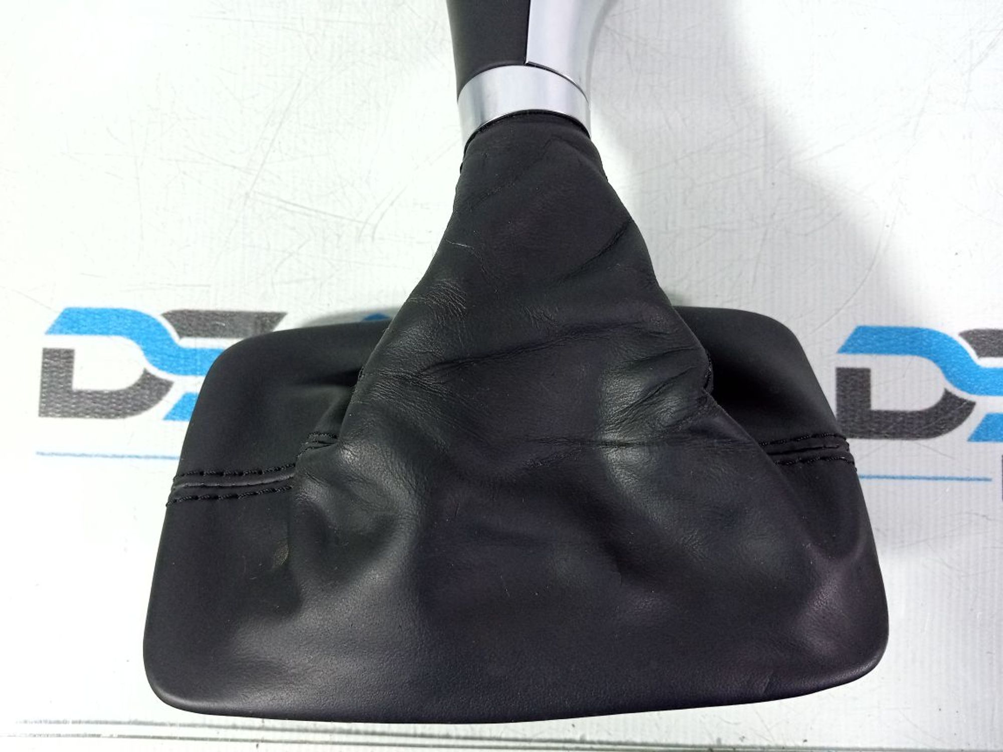 https://gcs.partsauto.market/rn-stockpro.appspot.com/thmbs/userImages/b7628e092085f1f91467af1afb6e7630/part/5cbee57e-7f22-4738-b064-3f88a415dd18_1747719237191.jpg