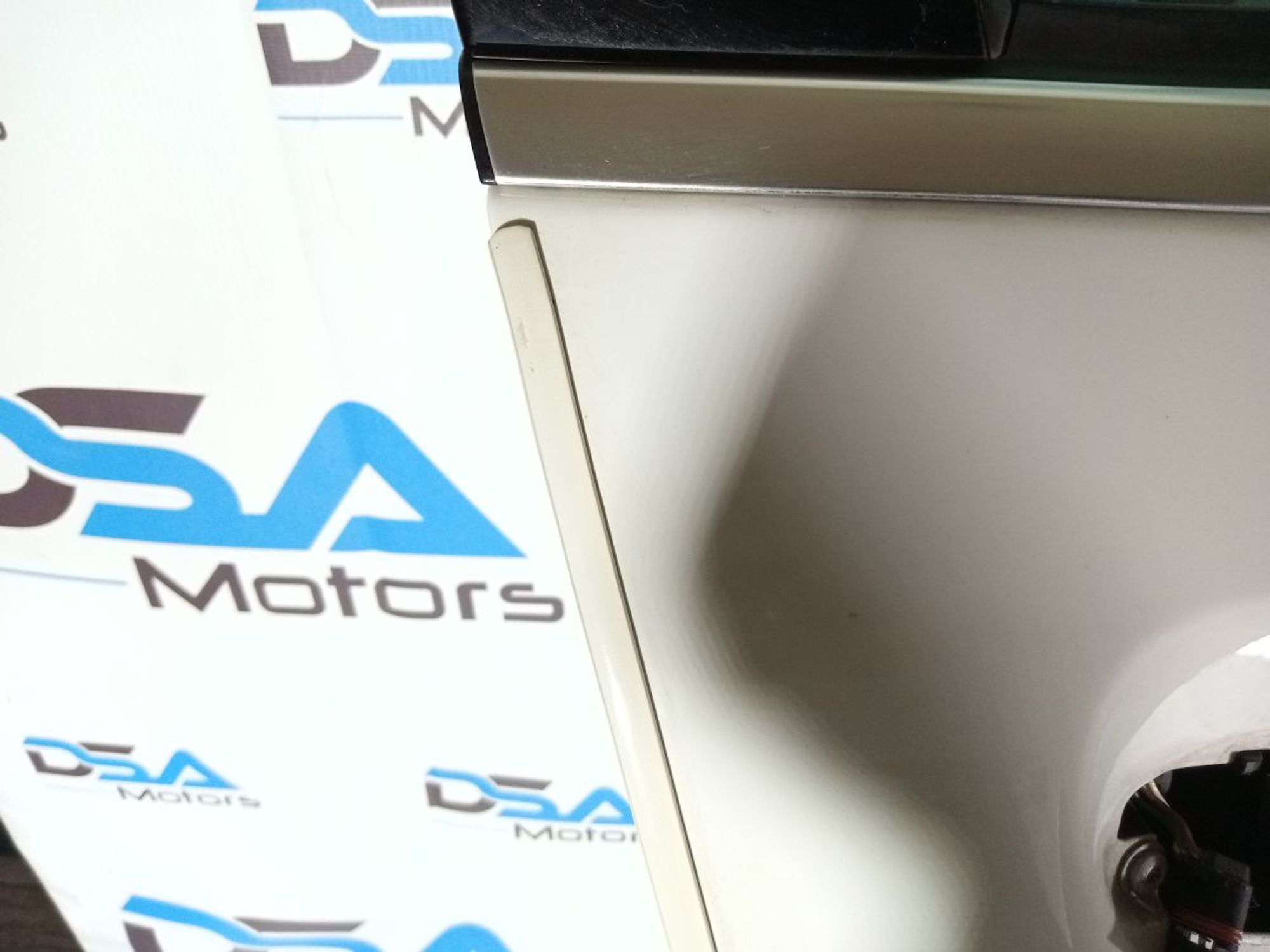 https://gcs.partsauto.market/rn-stockpro.appspot.com/thmbs/userImages/b7628e092085f1f91467af1afb6e7630/part/5d27b1da-8cb3-4b96-be1b-cb20c4074f48_1746958407666.jpg