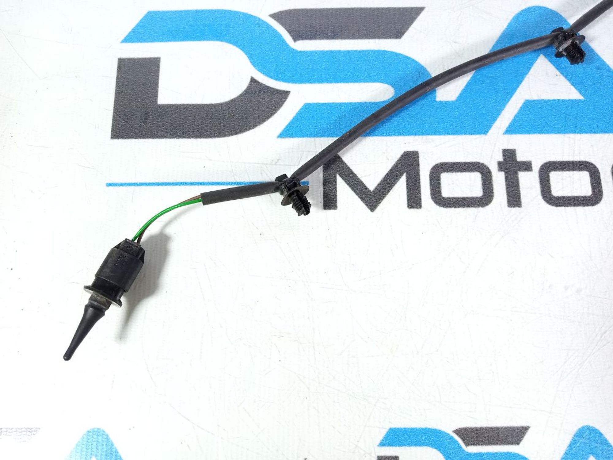 https://gcs.partsauto.market/rn-stockpro.appspot.com/thmbs/userImages/b7628e092085f1f91467af1afb6e7630/part/5dbdf047-9daf-4bac-b63a-02d6c230bd8f_1746166661683.jpg